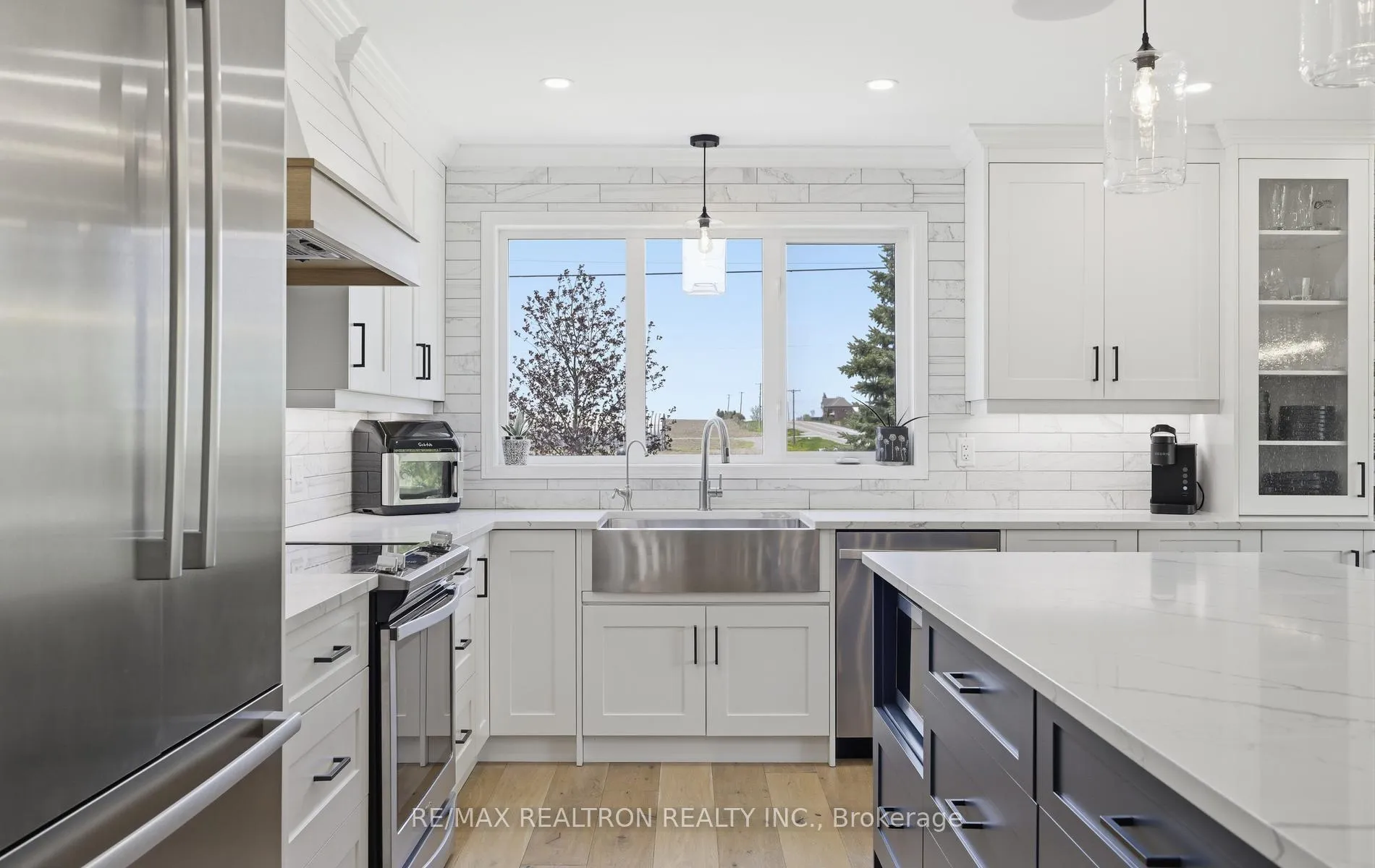 Photo 3 of 5995 Ochonski Road, Clarington, Rural Clarington — HOMEH