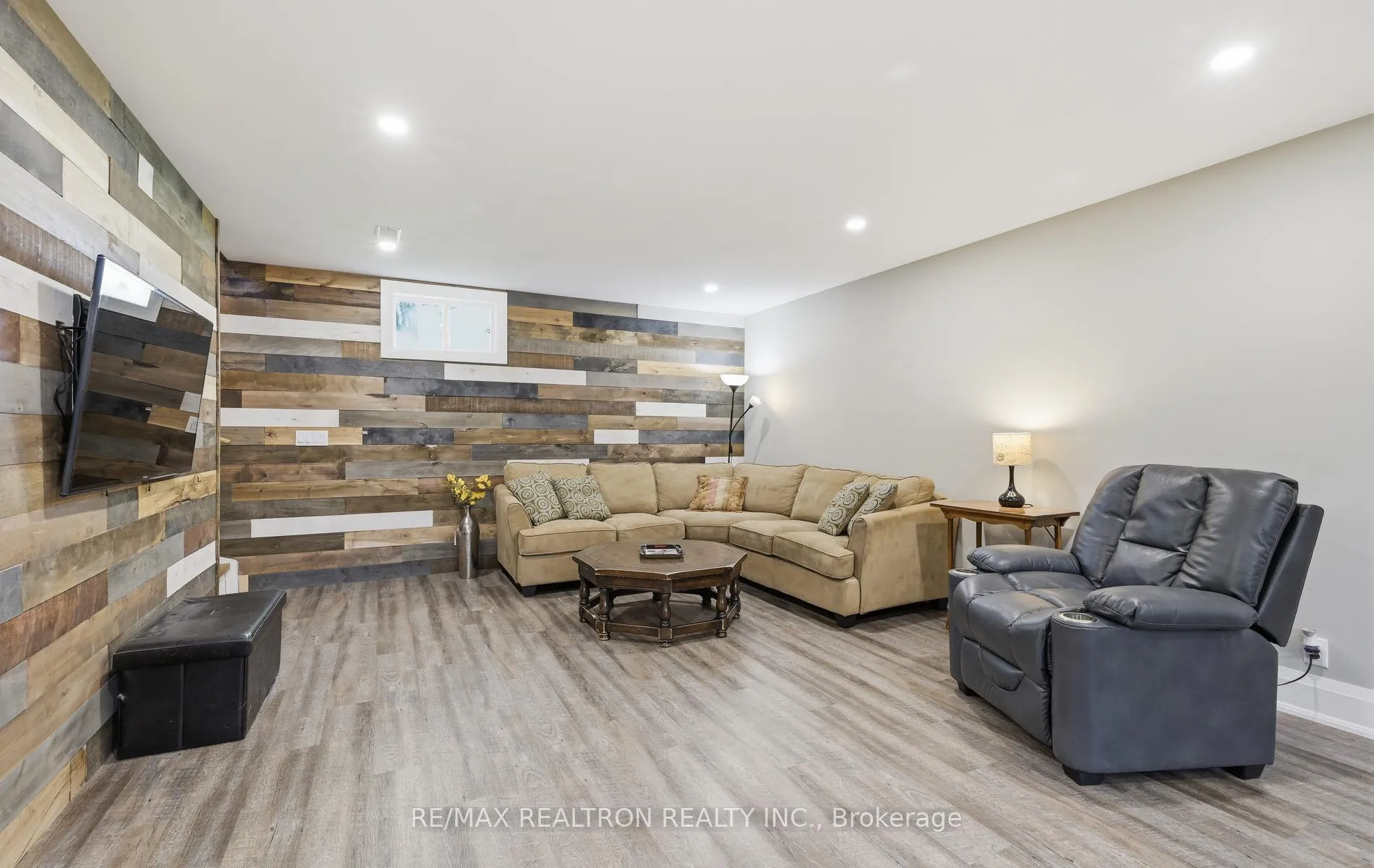 Photo 23 of 5995 Ochonski Road, Clarington, Rural Clarington — HOMEH