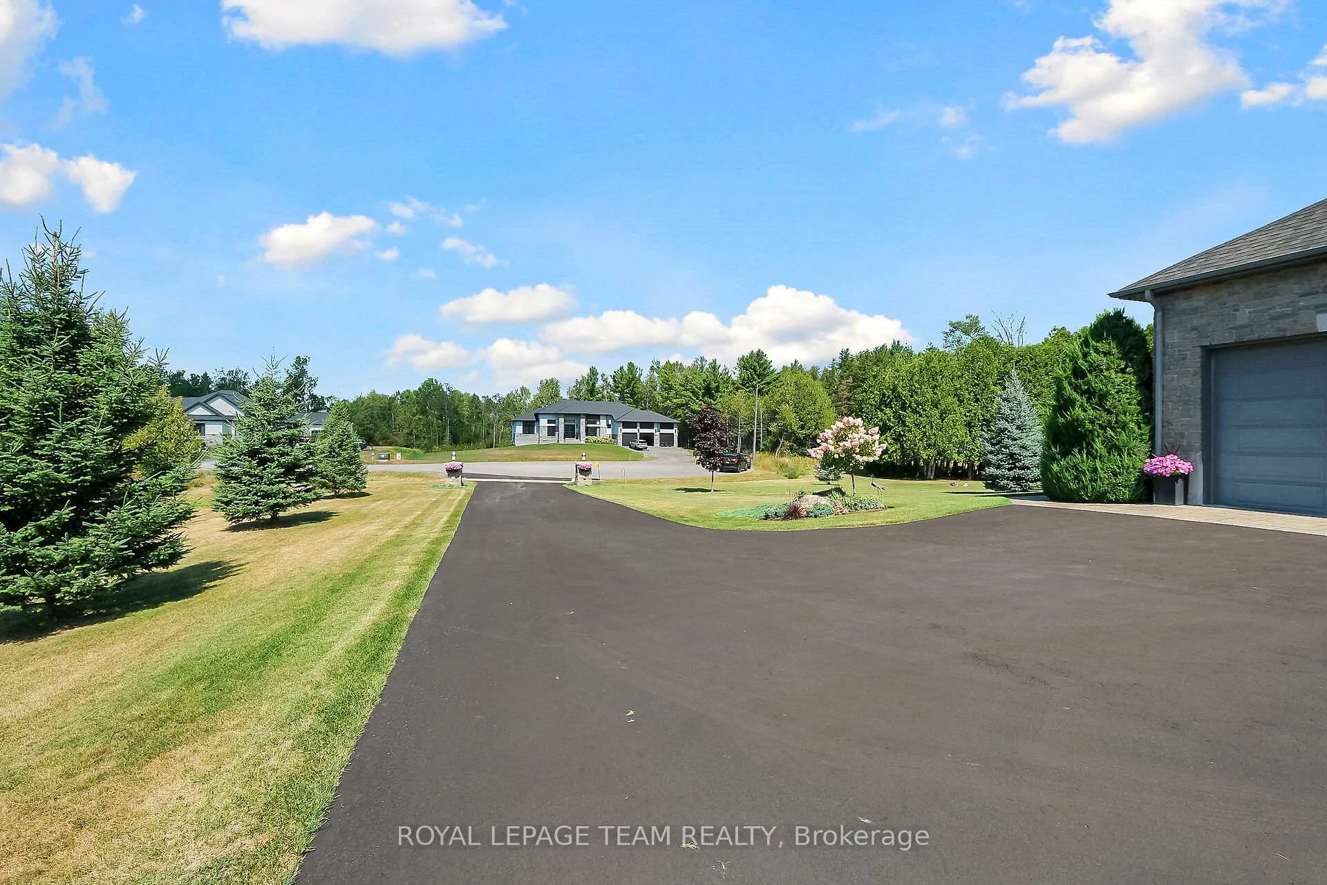 Photo 42 of 217 Shamus Way, Ottawa, Huntley Ward (South West) — HOMEH