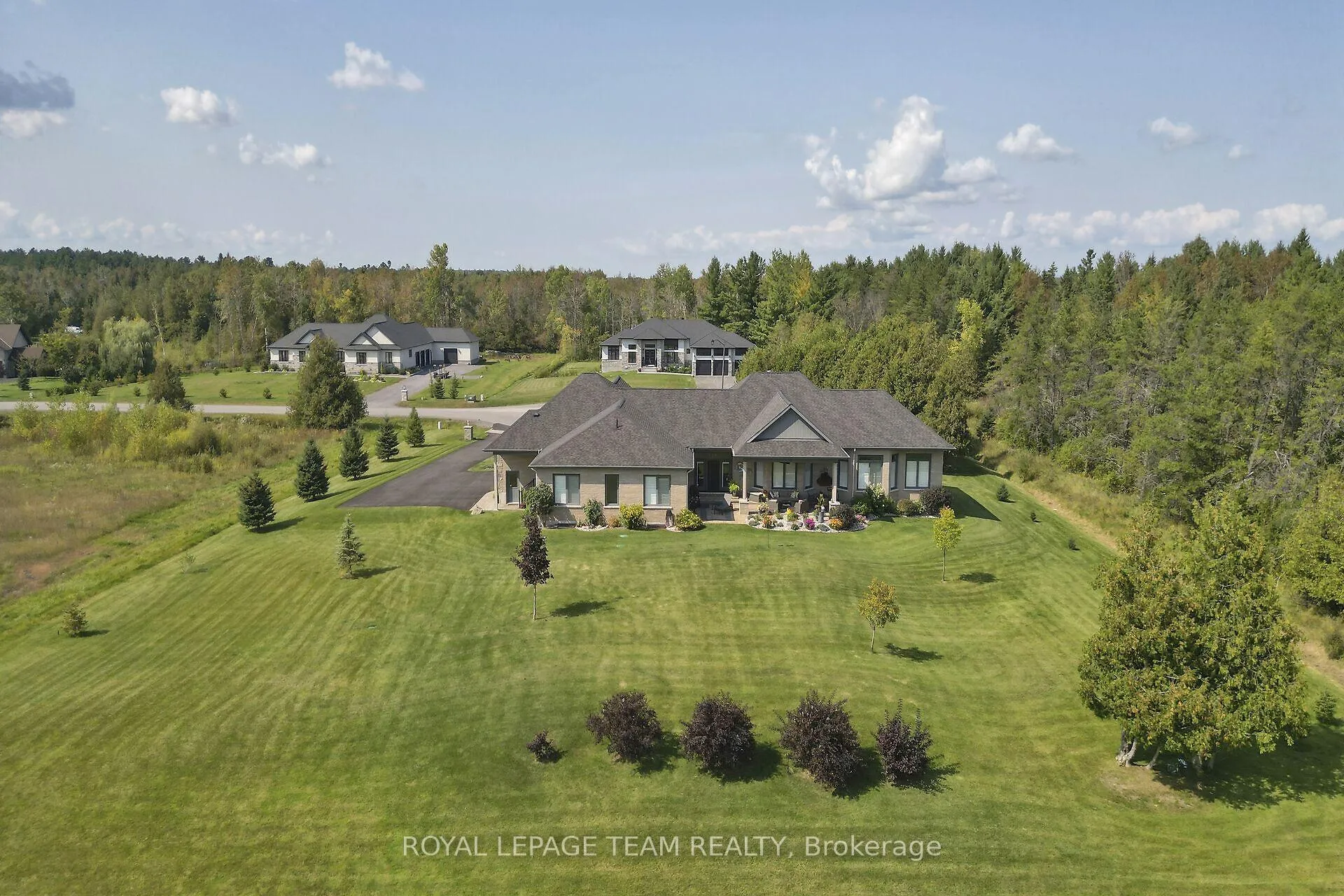 Photo 45 of 217 Shamus Way, Ottawa, Huntley Ward (South West) — HOMEH