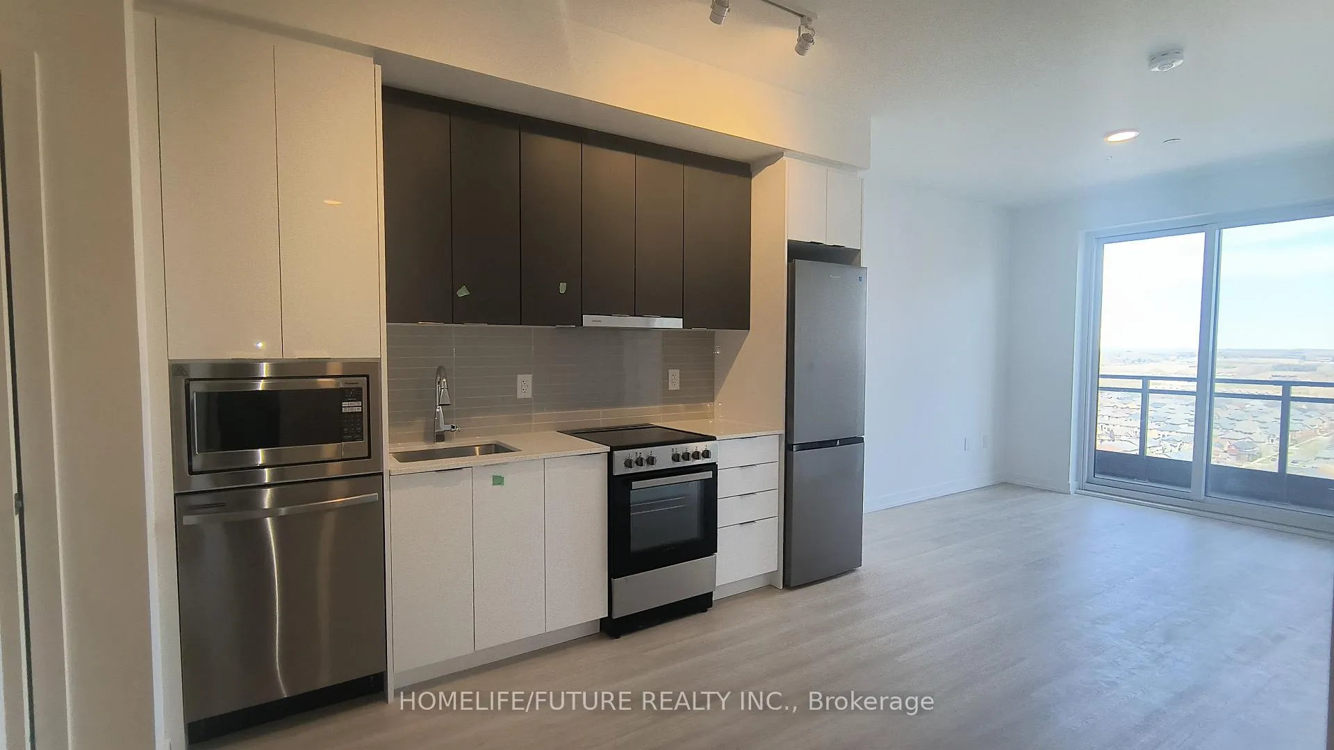 Photo 3 of Unit A2412, 9763 Markham Road, Markham, Greensborough — HOMEH