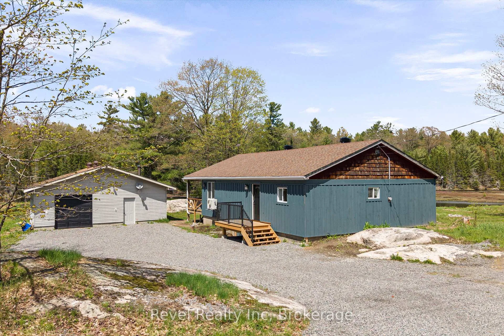 Photo 2 of 115 559 Highway W, Carling — HOMEH