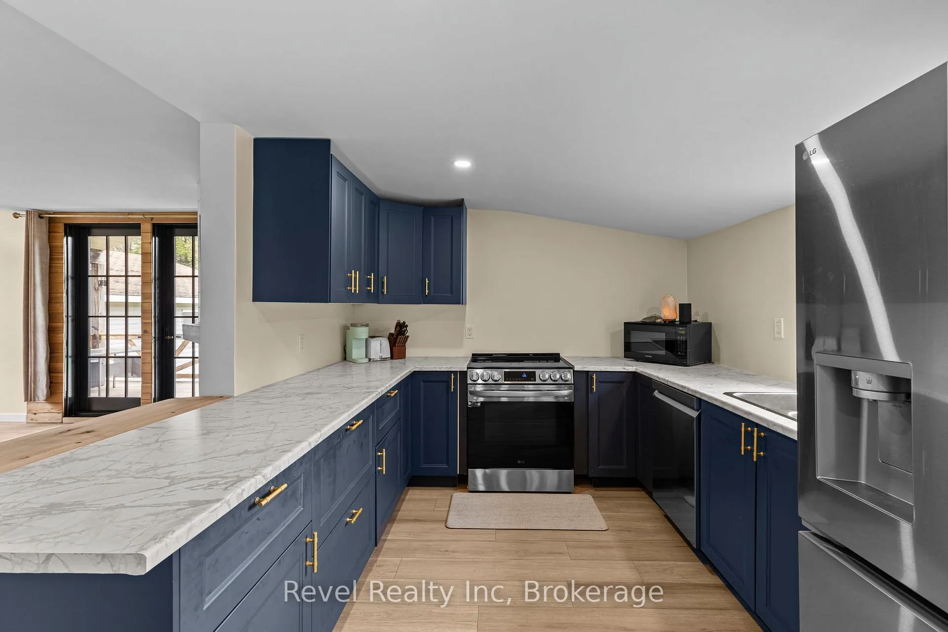 Photo 11 of 115 559 Highway W, Carling — HOMEH