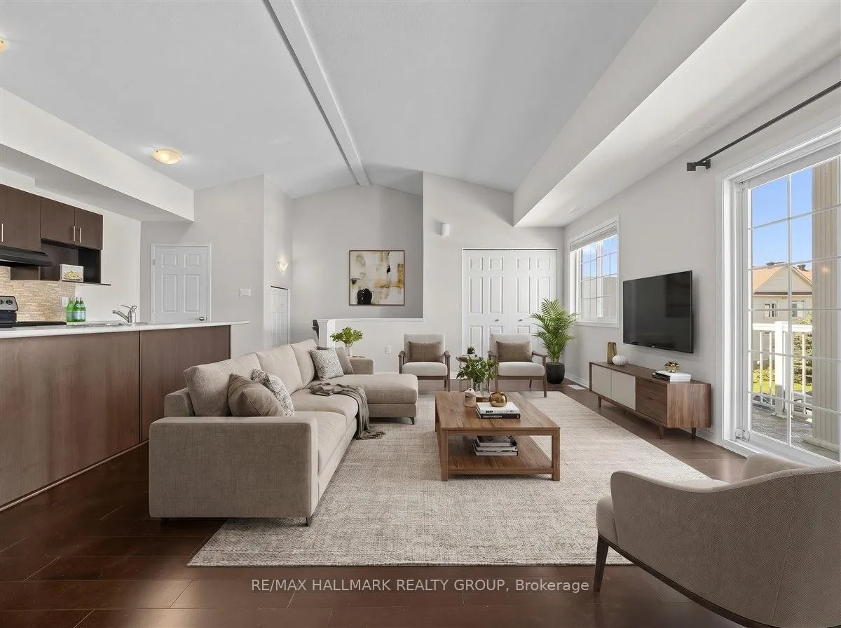 Photo 15 of Unit I, 102 Artesa Private, Ottawa, Kanata - Emerald Meadows/Trailwest — HOMEH