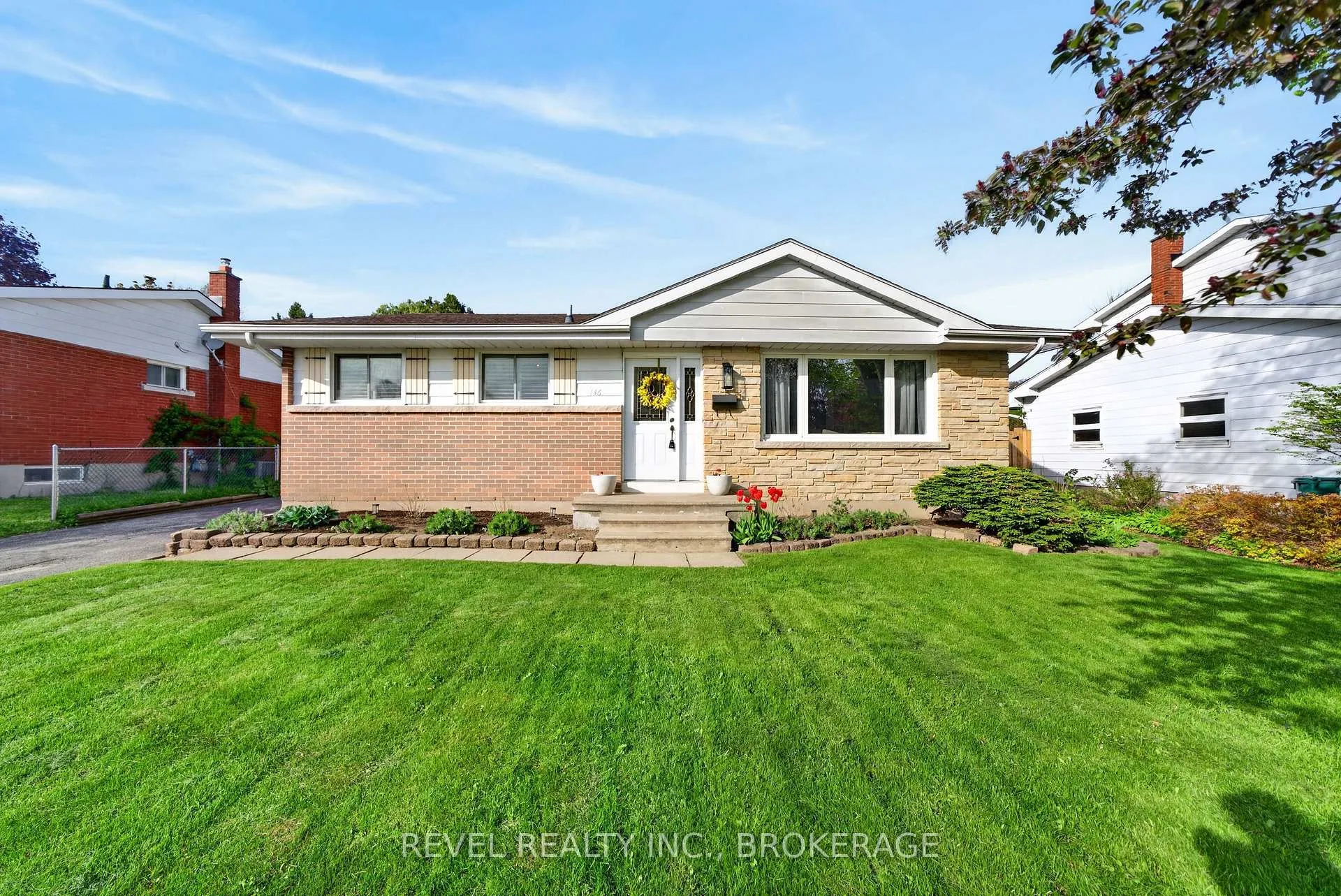 Photo 3 of 136 Braemar Road, Kingston, City Southwest — HOMEH