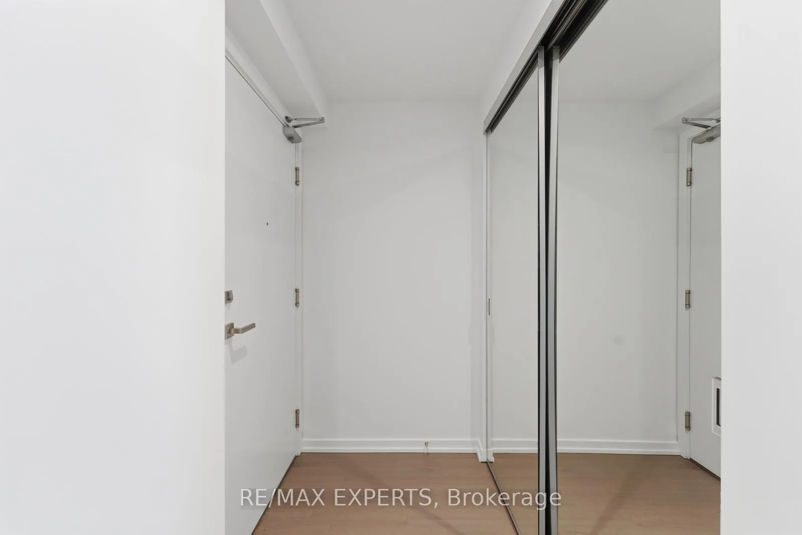 Photo 2 of Unit 3606, 101 Peter Street, Toronto, Waterfront Communities — HOMEH