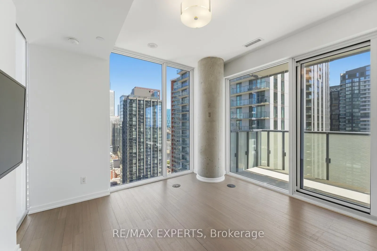 Photo 10 of Unit 3606, 101 Peter Street, Toronto, Waterfront Communities — HOMEH