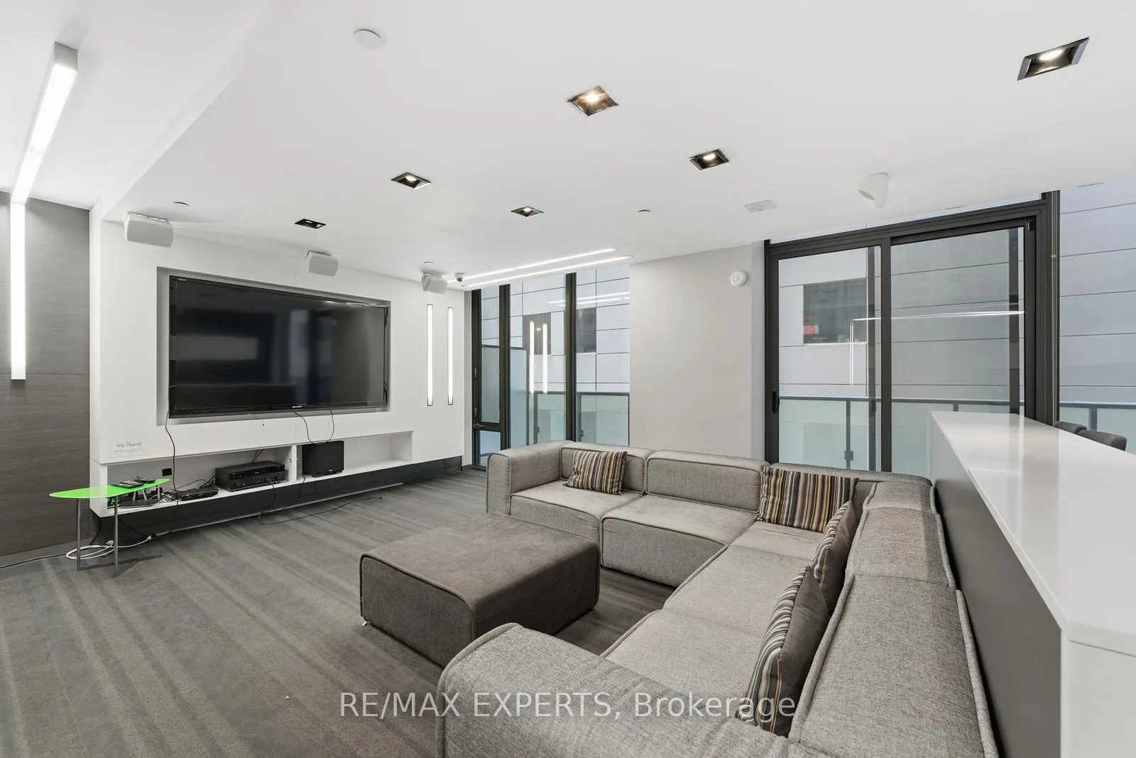 Photo 28 of Unit 3606, 101 Peter Street, Toronto, Waterfront Communities — HOMEH