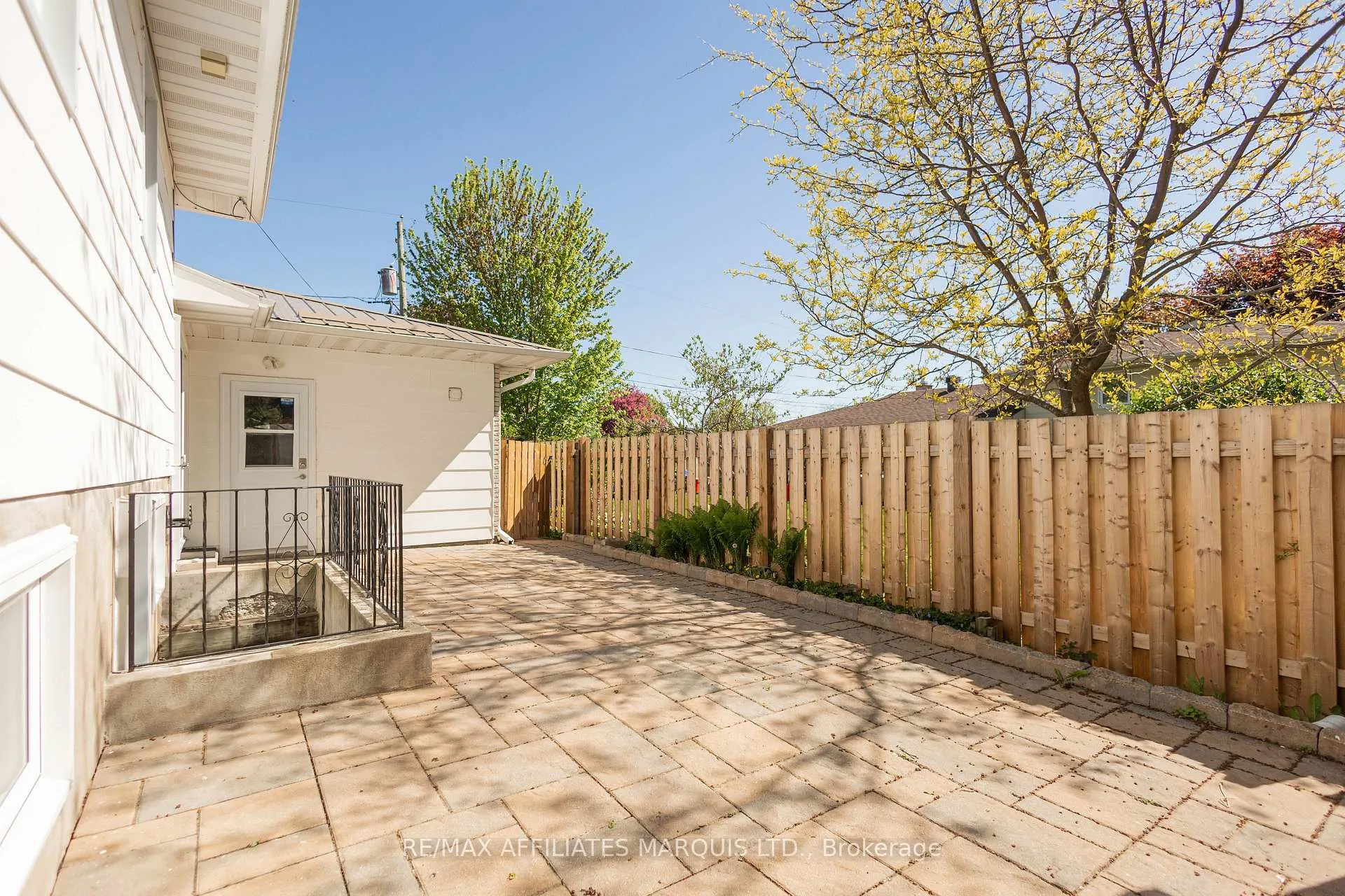 Photo 28 of 1849 Dewhurst Avenue, Cornwall — HOMEH