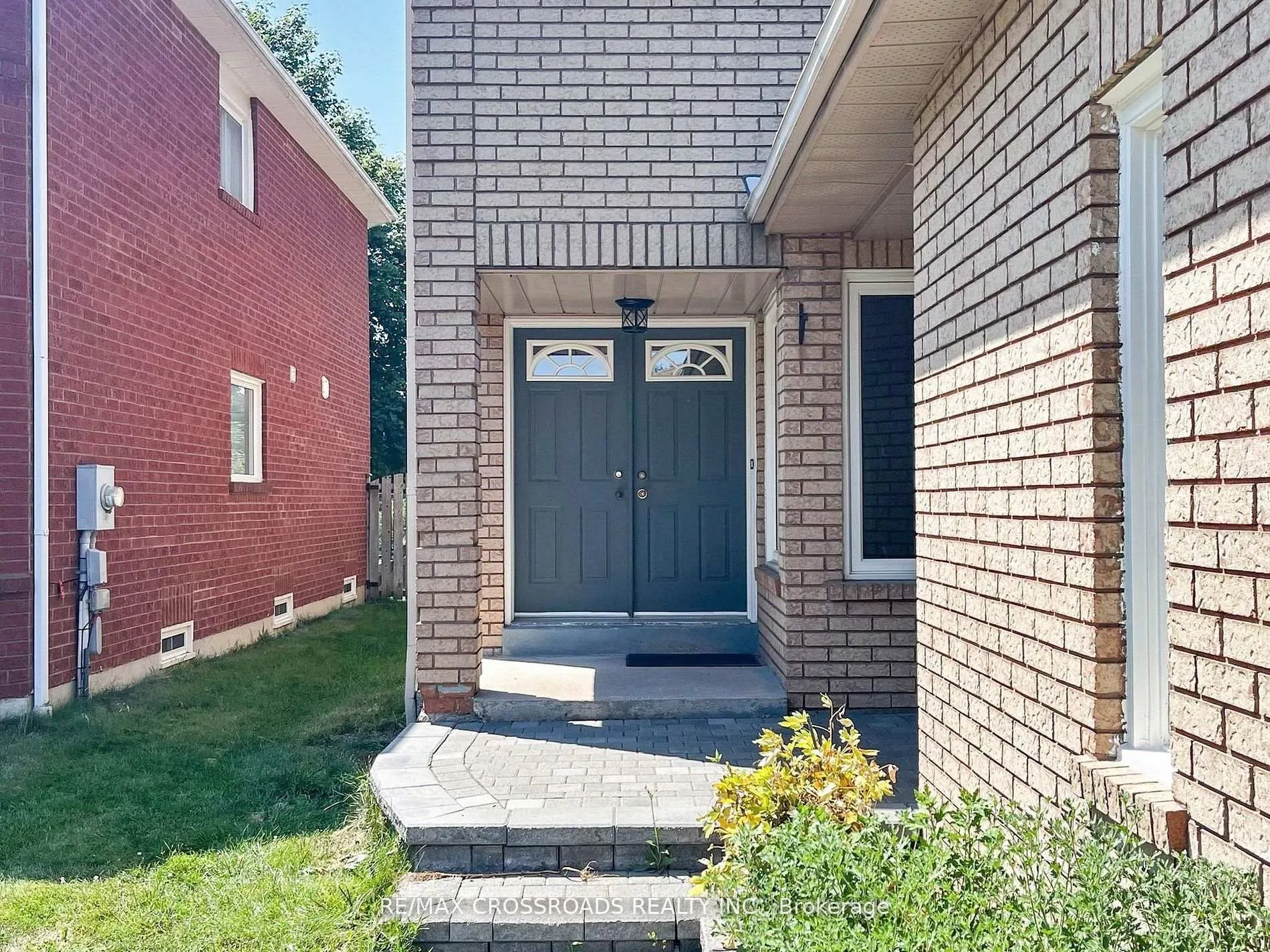 Photo 2 of 35 Forest Grove Drive, Whitby, Pringle Creek — HOMEH