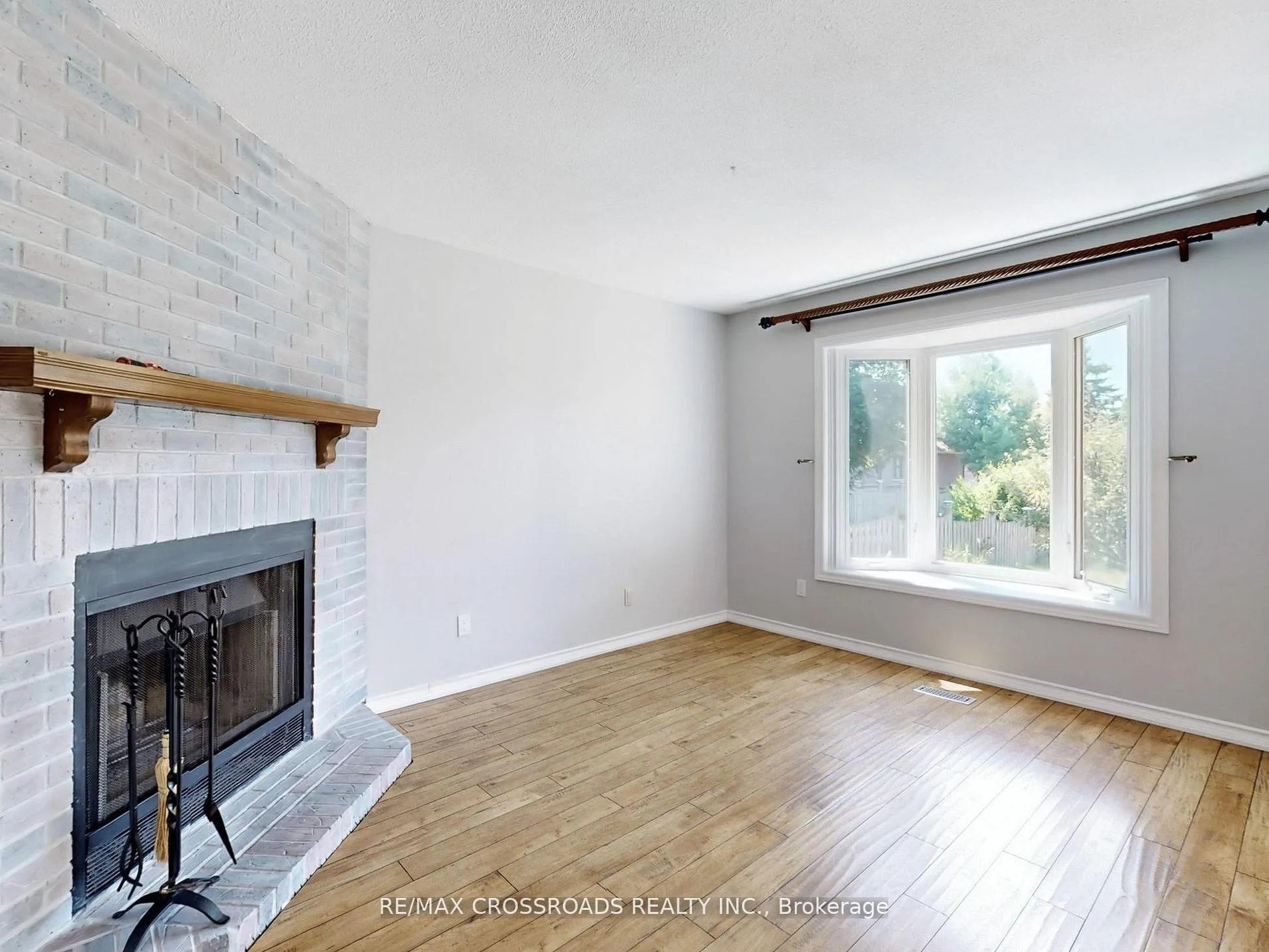 Photo 5 of 35 Forest Grove Drive, Whitby, Pringle Creek — HOMEH