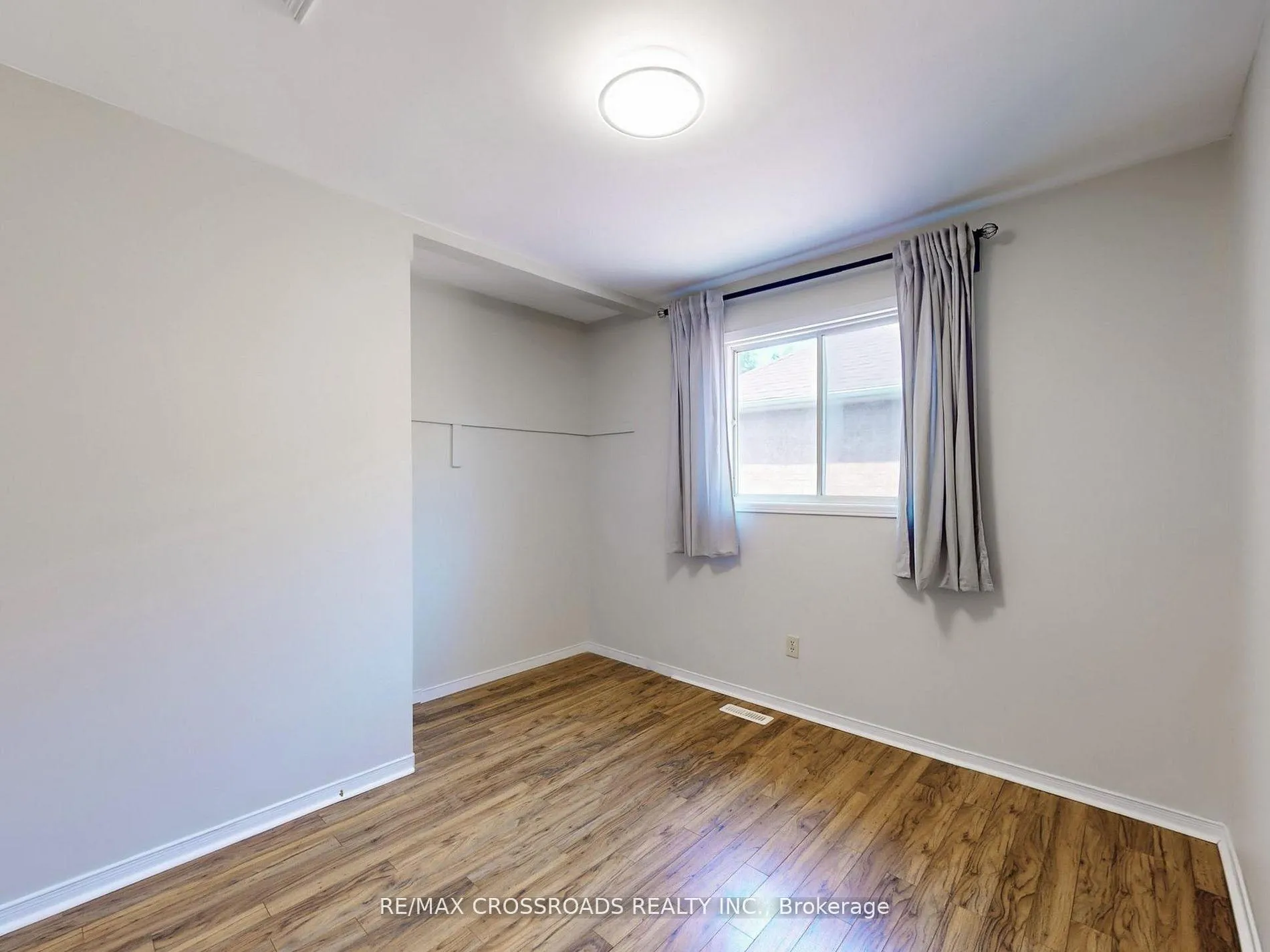 Photo 16 of 35 Forest Grove Drive, Whitby, Pringle Creek — HOMEH