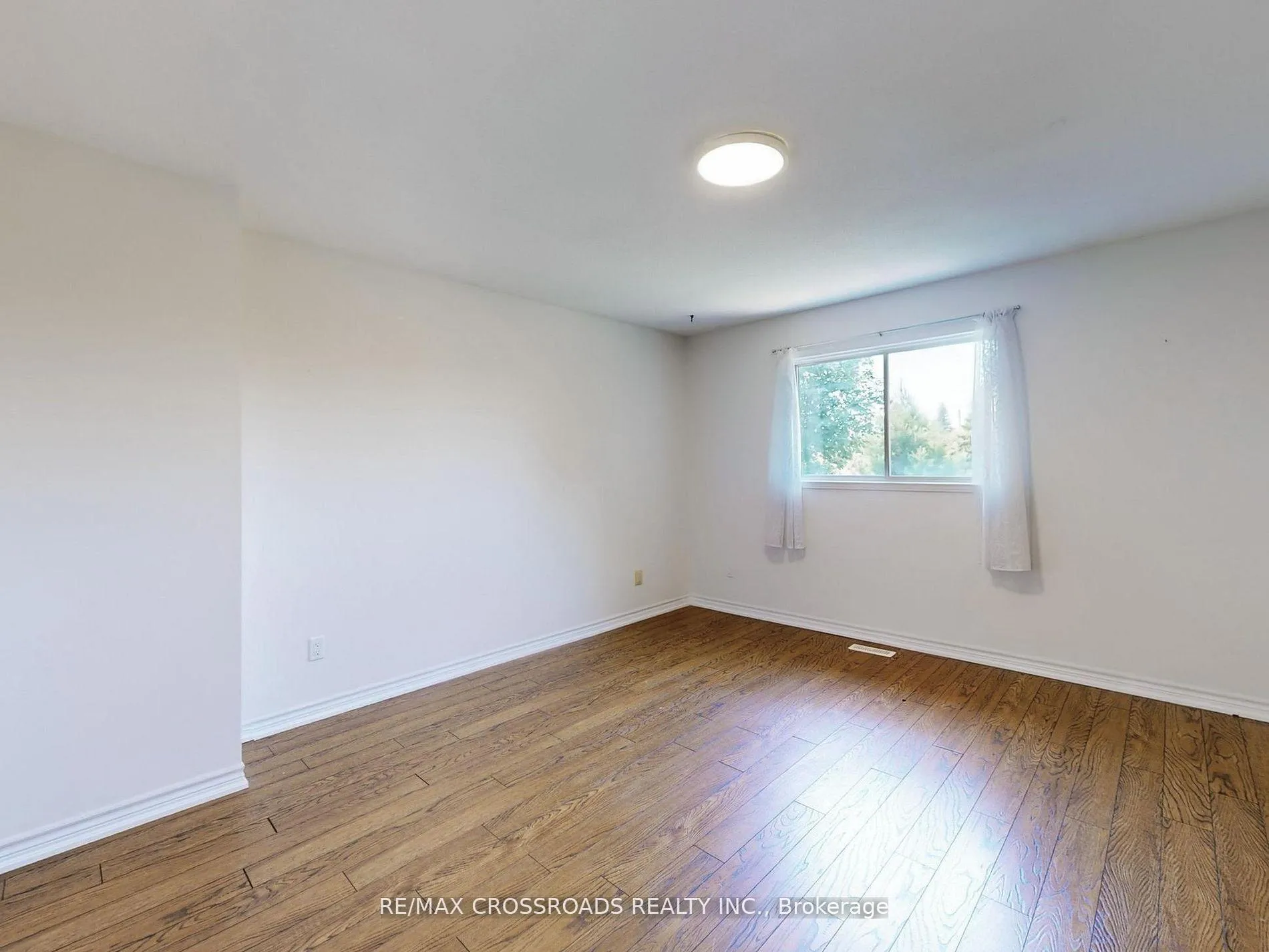 Photo 22 of 35 Forest Grove Drive, Whitby, Pringle Creek — HOMEH