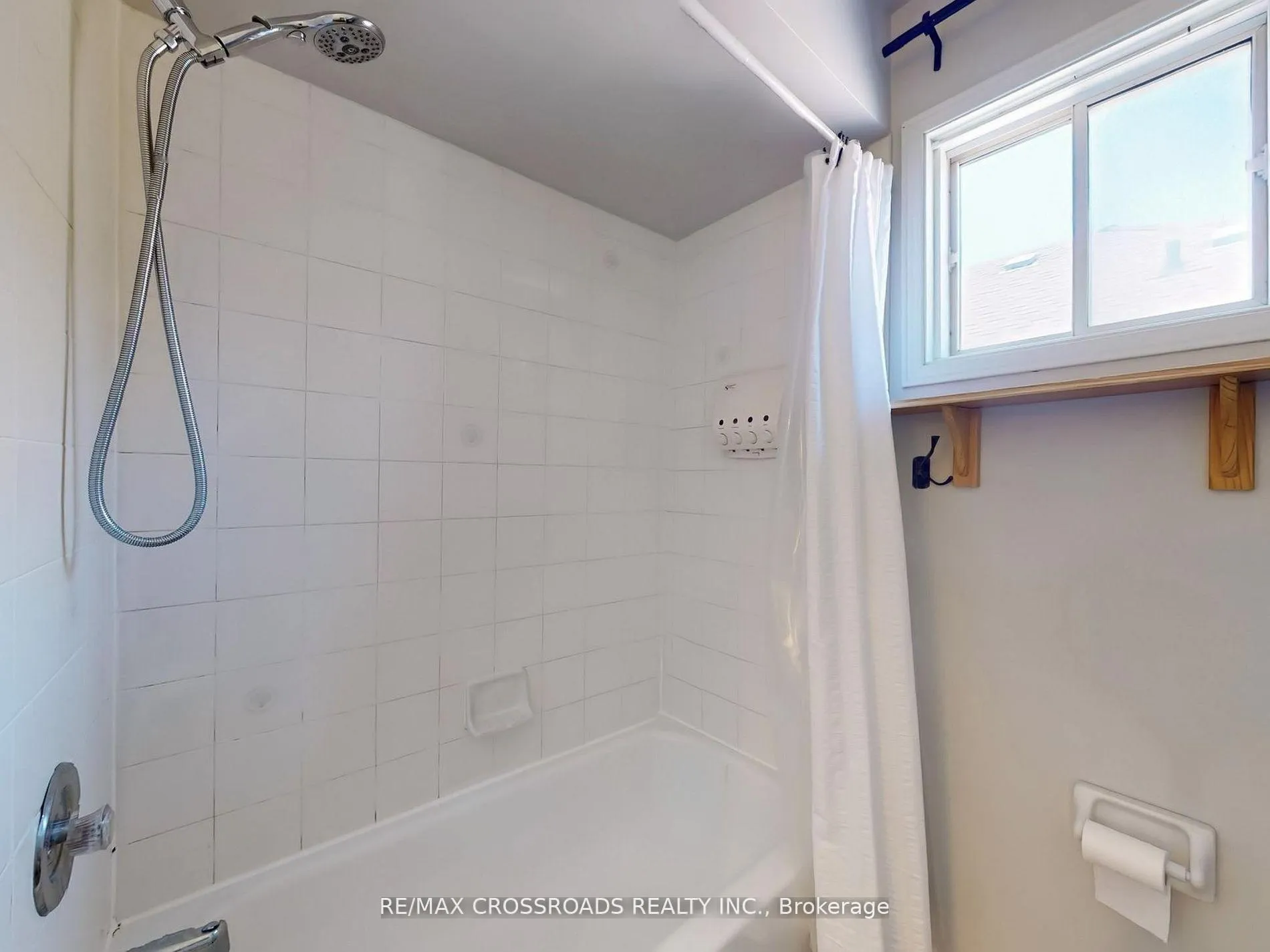 Photo 26 of 35 Forest Grove Drive, Whitby, Pringle Creek — HOMEH