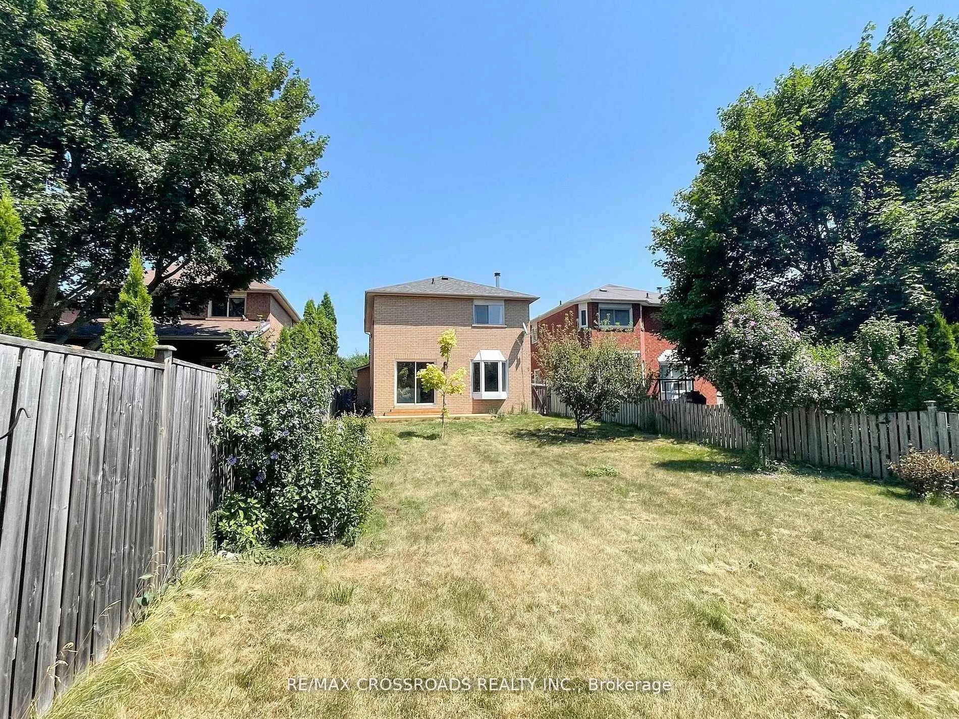 Photo 46 of 35 Forest Grove Drive, Whitby, Pringle Creek — HOMEH
