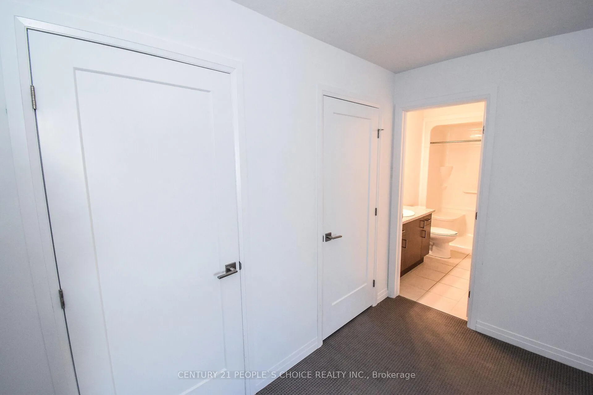 Photo 32 of 15 Hoffman Lane, Hamilton, Ancaster — HOMEH