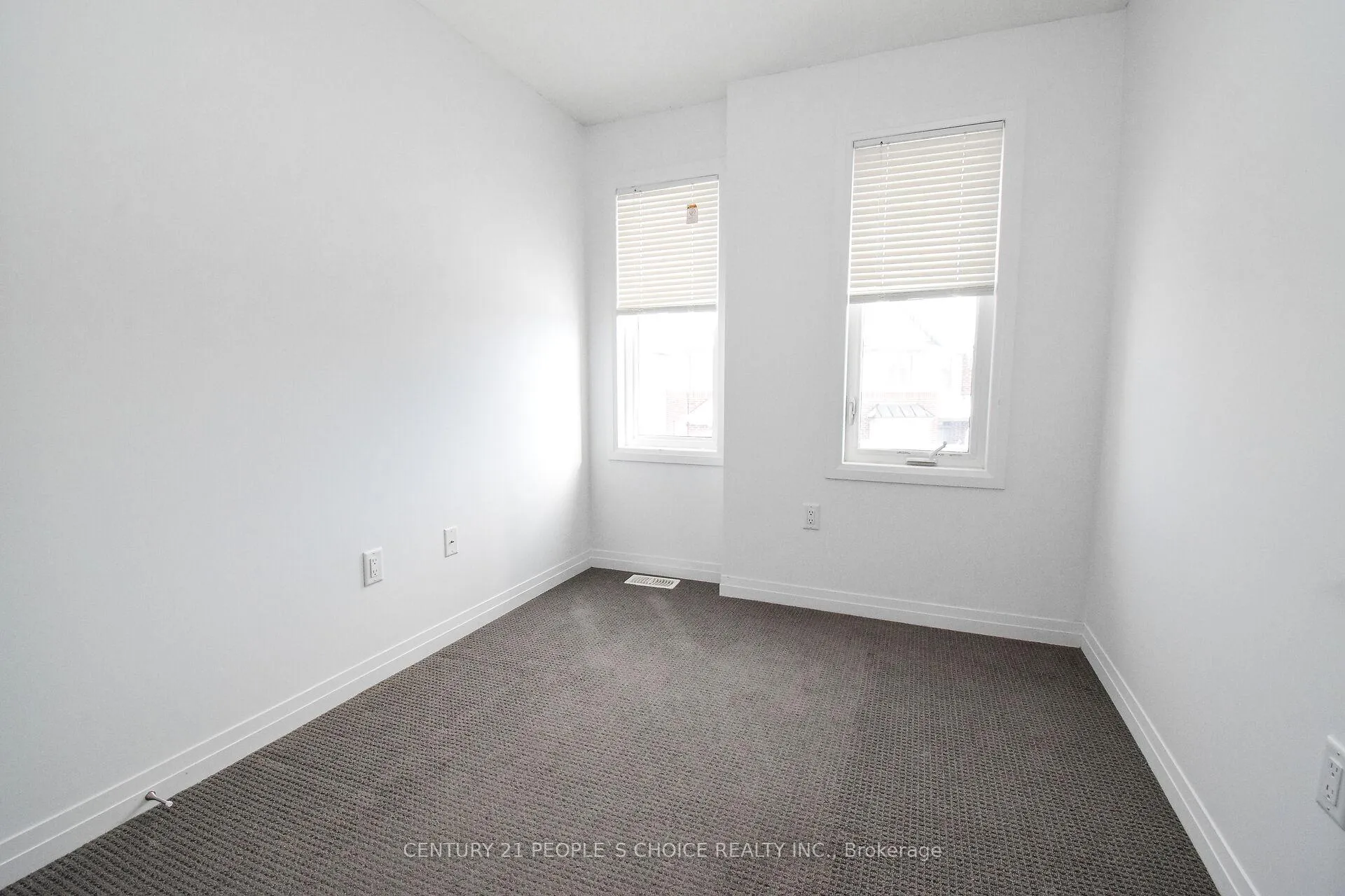 Photo 40 of 15 Hoffman Lane, Hamilton, Ancaster — HOMEH
