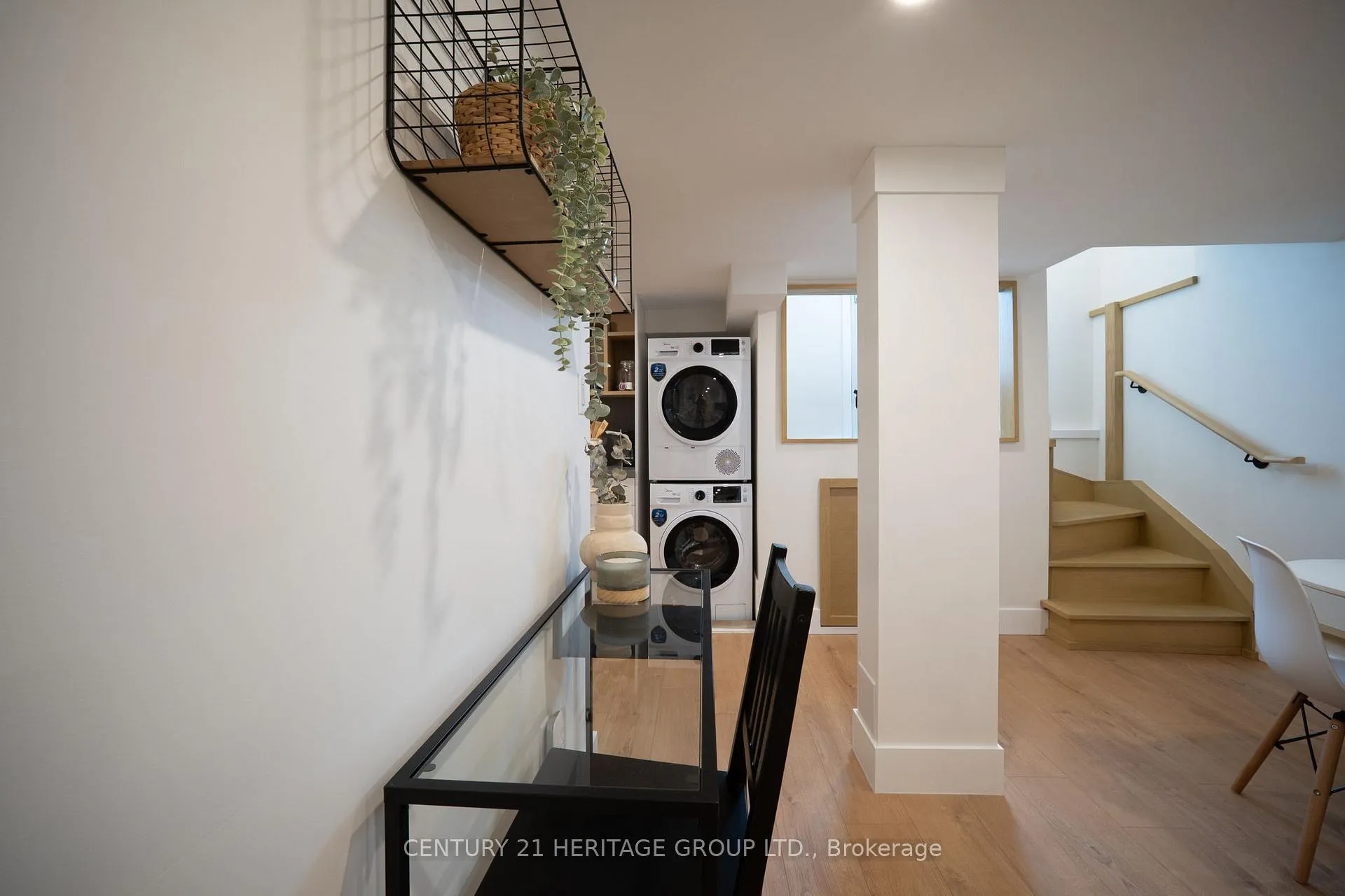 Photo 37 of 236 Macaulay Street E, Hamilton, North End — HOMEH