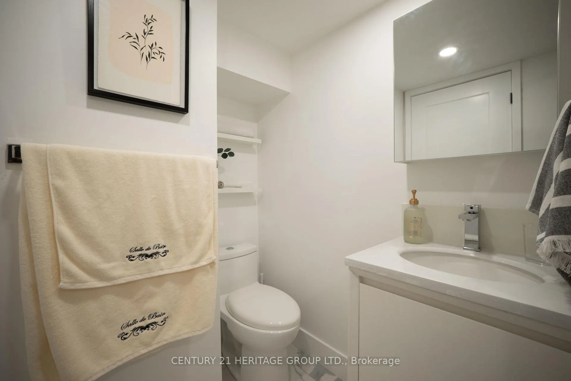 Photo 39 of 236 Macaulay Street E, Hamilton, North End — HOMEH