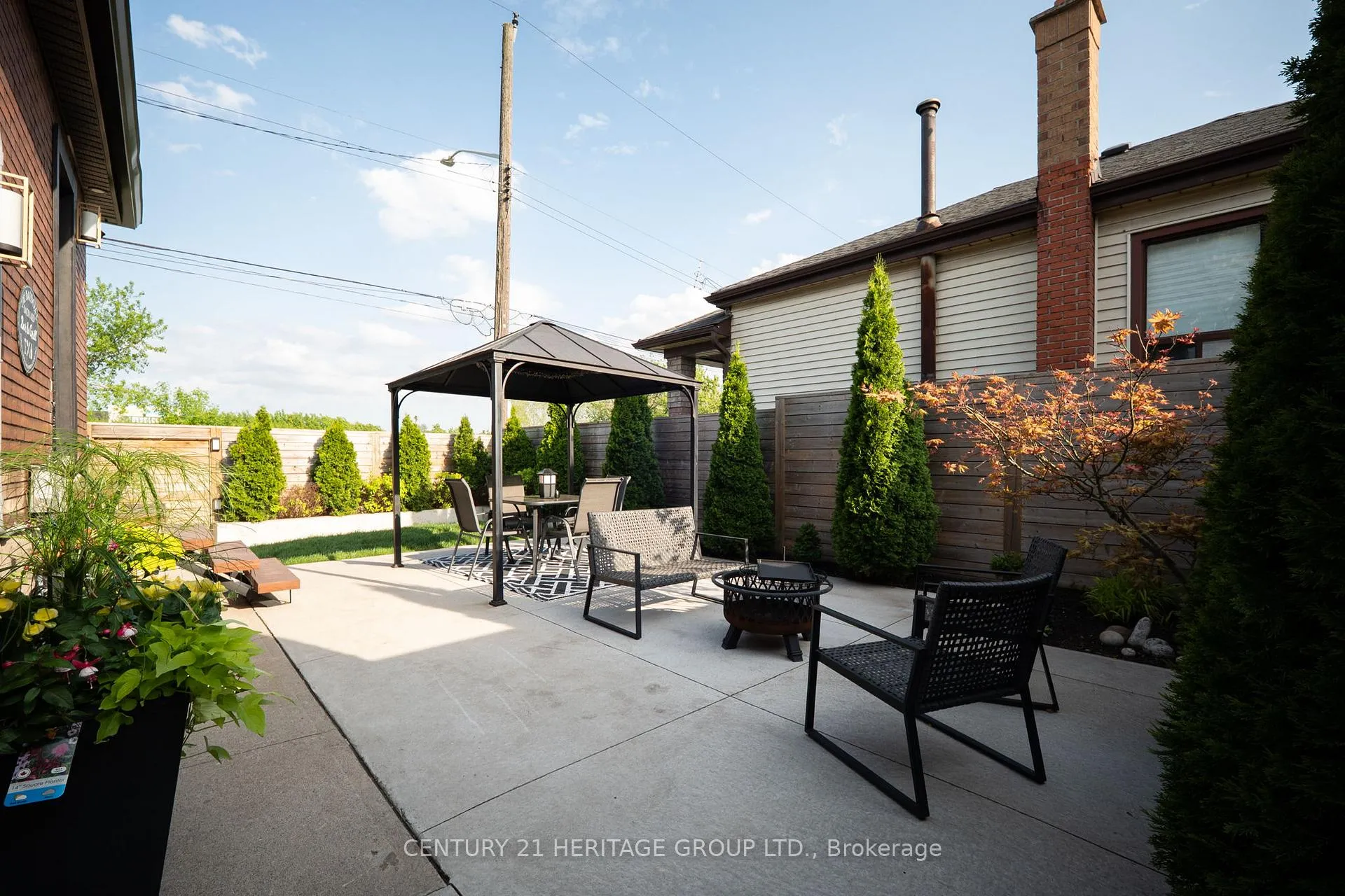 Photo 41 of 236 Macaulay Street E, Hamilton, North End — HOMEH