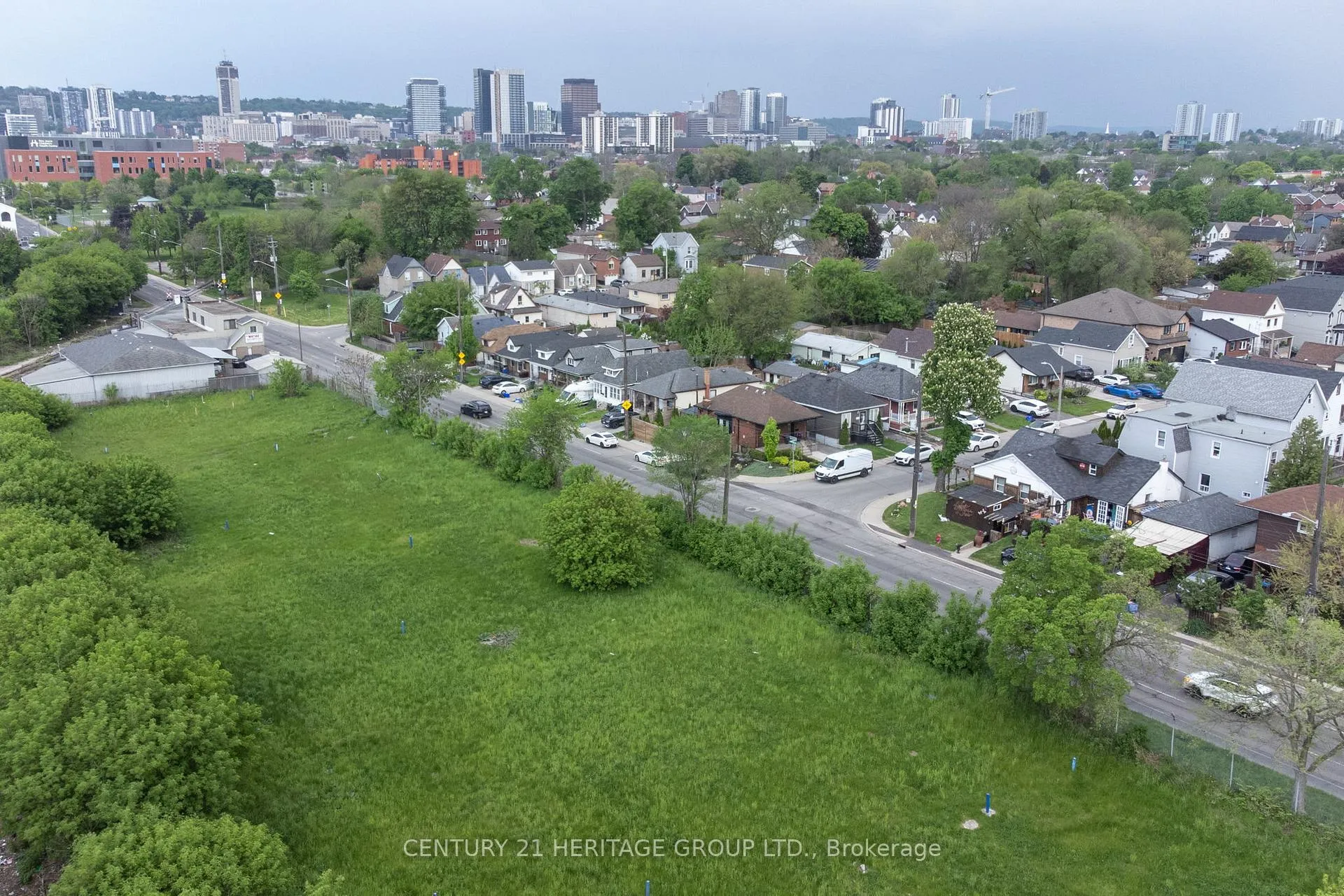 Photo 47 of 236 Macaulay Street E, Hamilton, North End — HOMEH