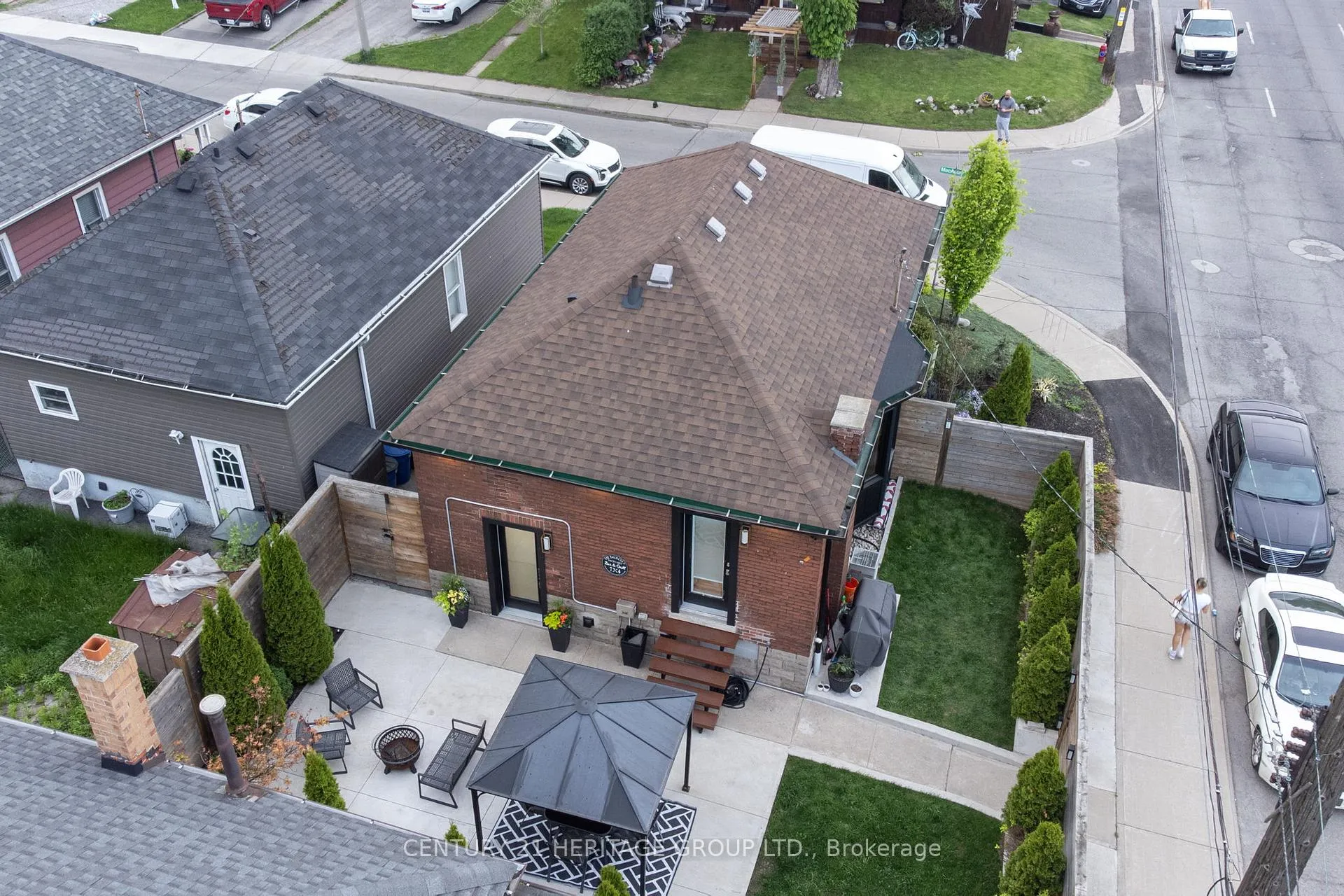 Photo 50 of 236 Macaulay Street E, Hamilton, North End — HOMEH