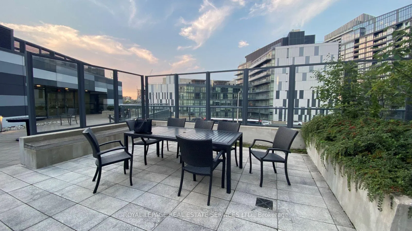 Photo 17 of Unit 2107, 20 Bruyeres Mews, Toronto, Niagara — HOMEH