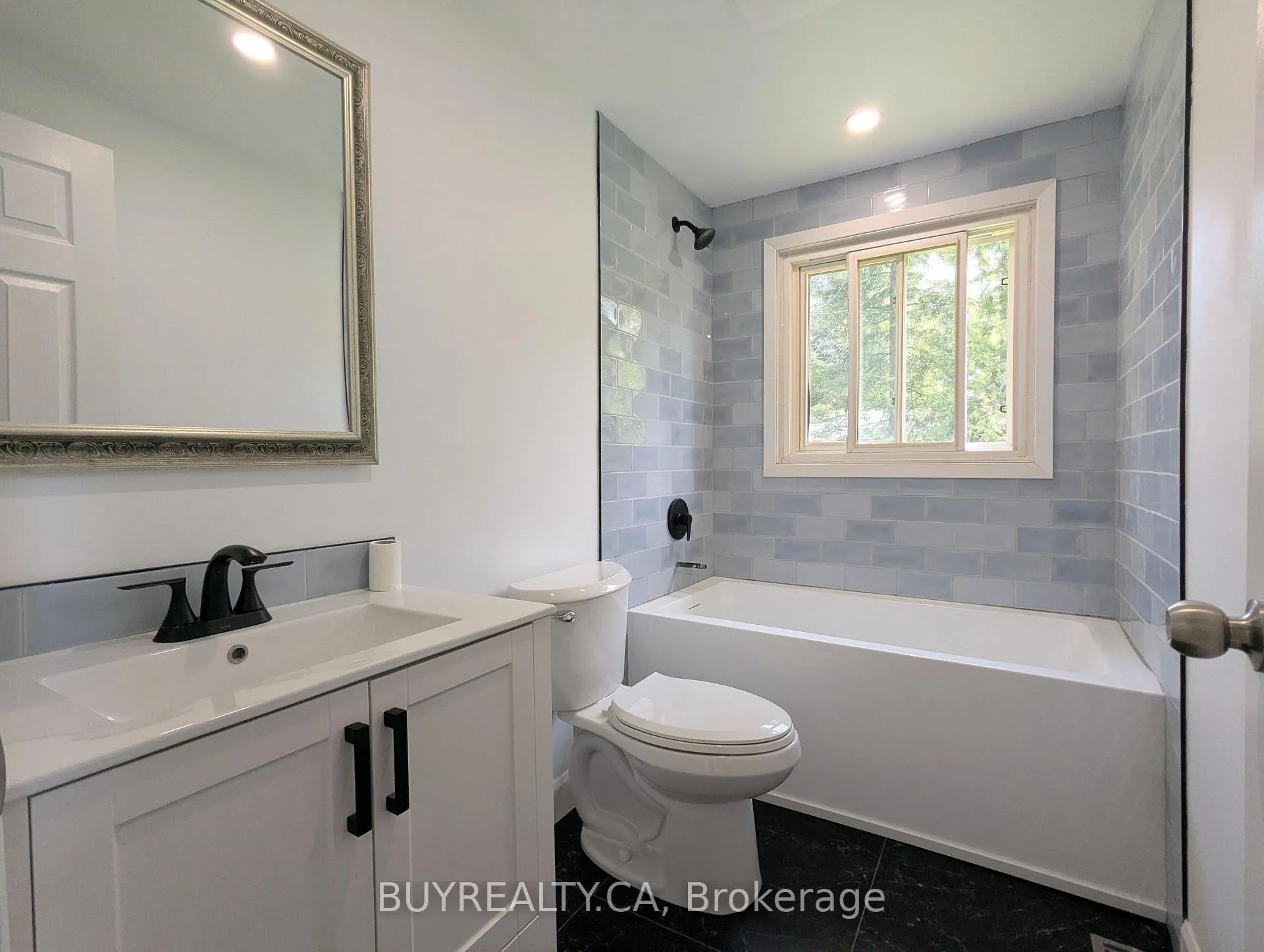 Photo 14 of 865 Blackwoods Avenue, Innisfil, Alcona — HOMEH