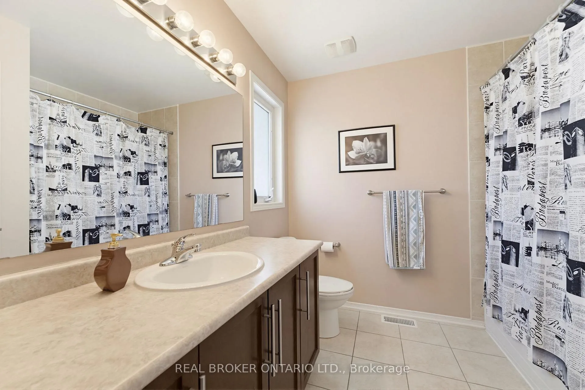 Photo 17 of 220 Opus Street, Ottawa, Kanata - Emerald Meadows/Trailwest — HOMEH