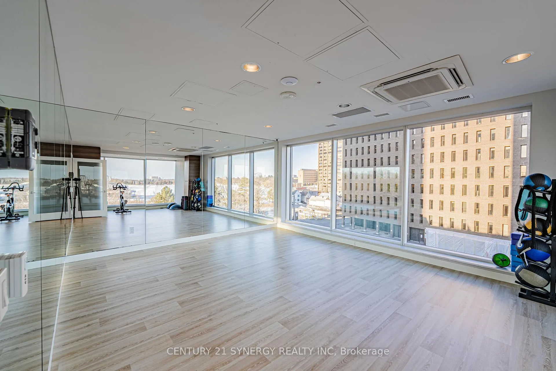 Photo 12 of Unit 2309, 805 Carling Avenue, Ottawa, West Centre Town — HOMEH