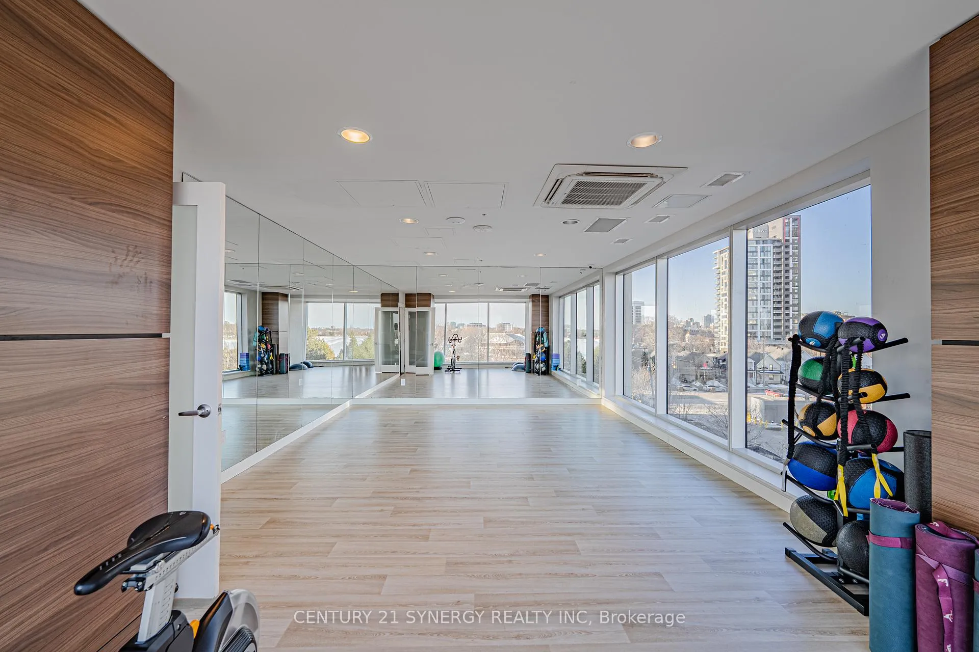 Photo 13 of Unit 2309, 805 Carling Avenue, Ottawa, West Centre Town — HOMEH