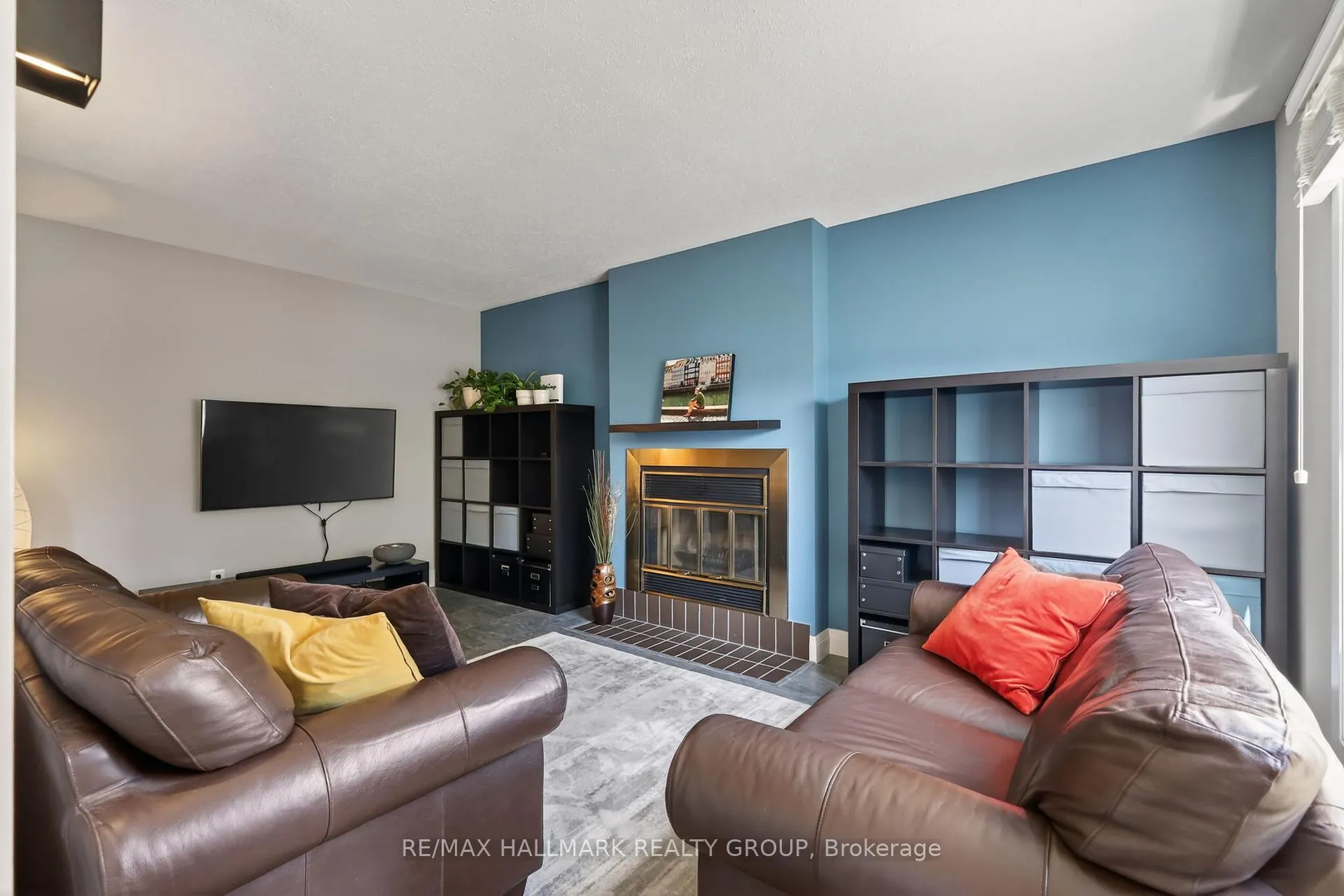 Photo 15 of 79 Dossetter Way, Ottawa, Hunt Club Park — HOMEH