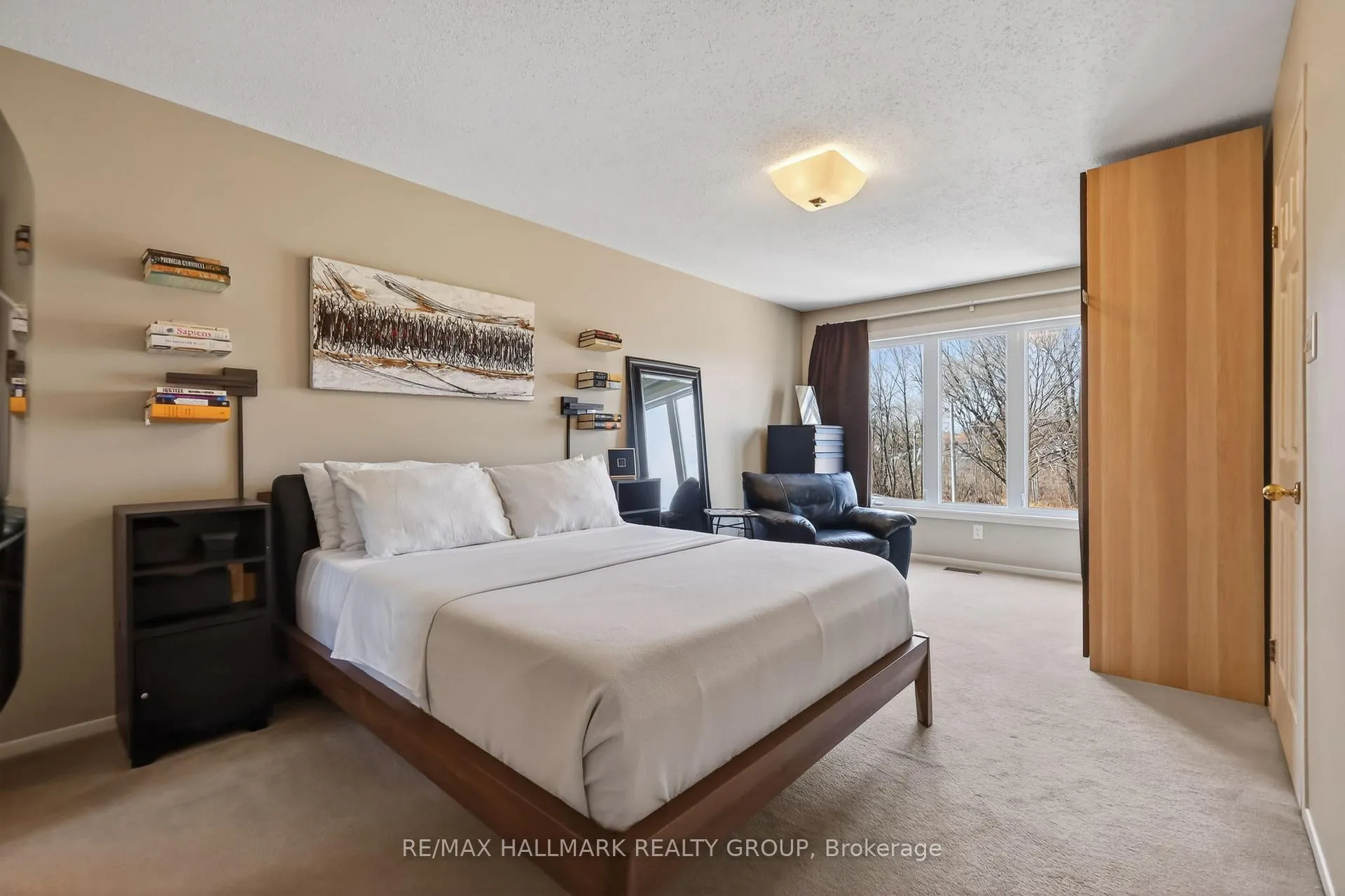 Photo 22 of 79 Dossetter Way, Ottawa, Hunt Club Park — HOMEH