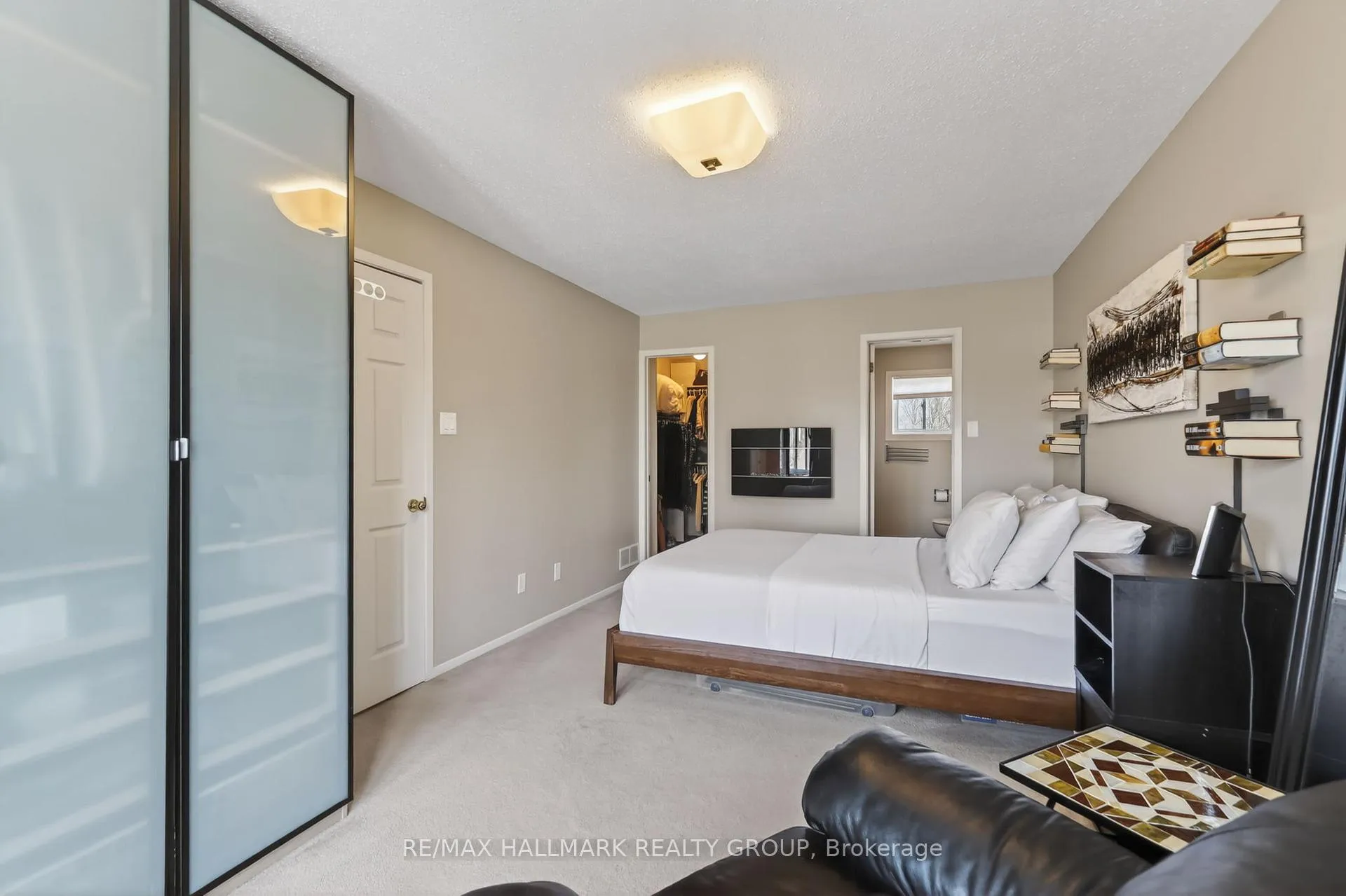 Photo 24 of 79 Dossetter Way, Ottawa, Hunt Club Park — HOMEH