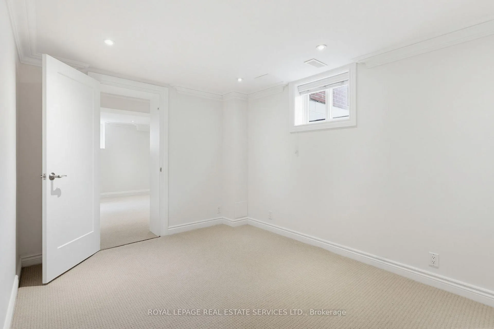 Photo 21 of 652 Hillcrest Drive, Burlington, Brant — HOMEH