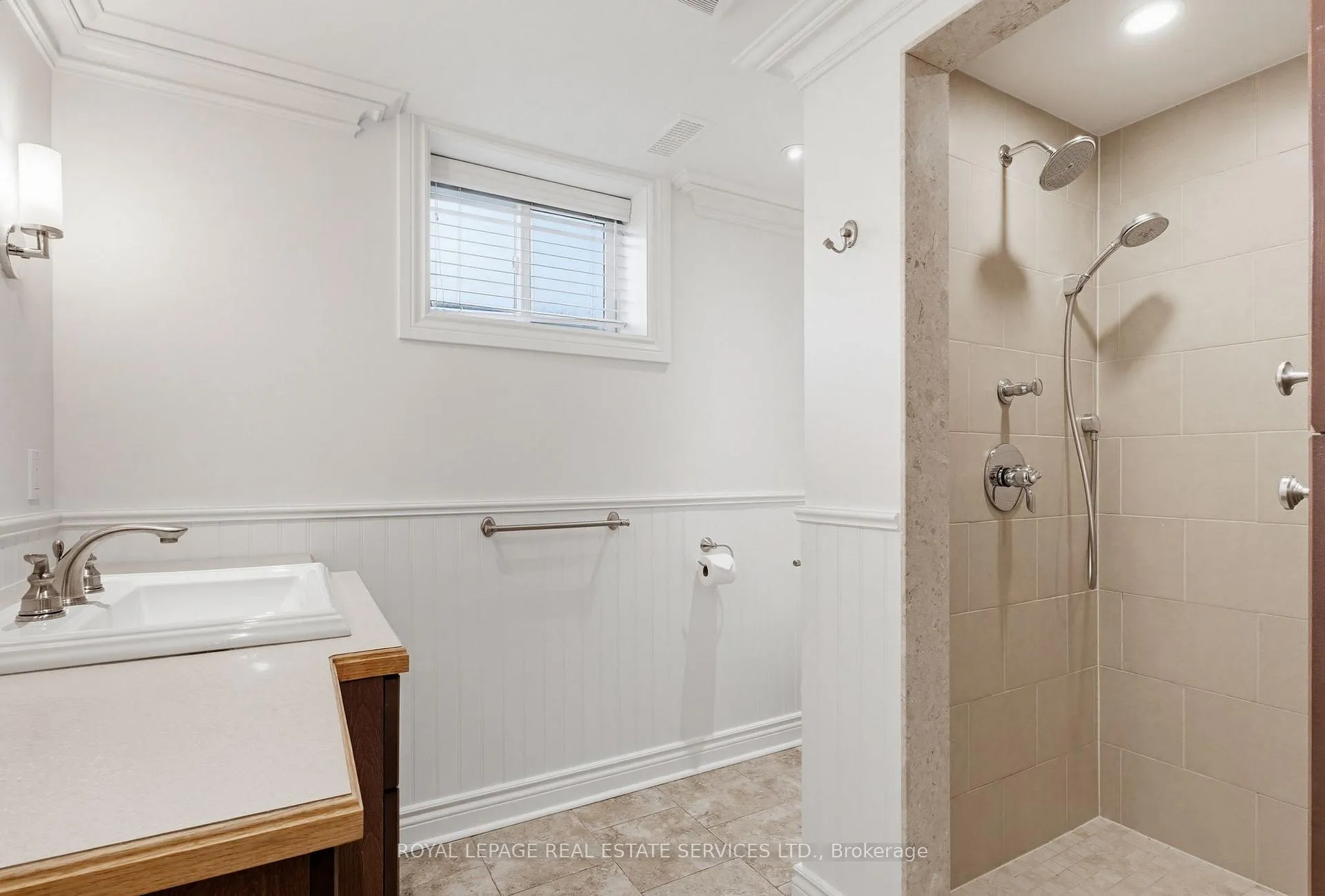 Photo 25 of 652 Hillcrest Drive, Burlington, Brant — HOMEH