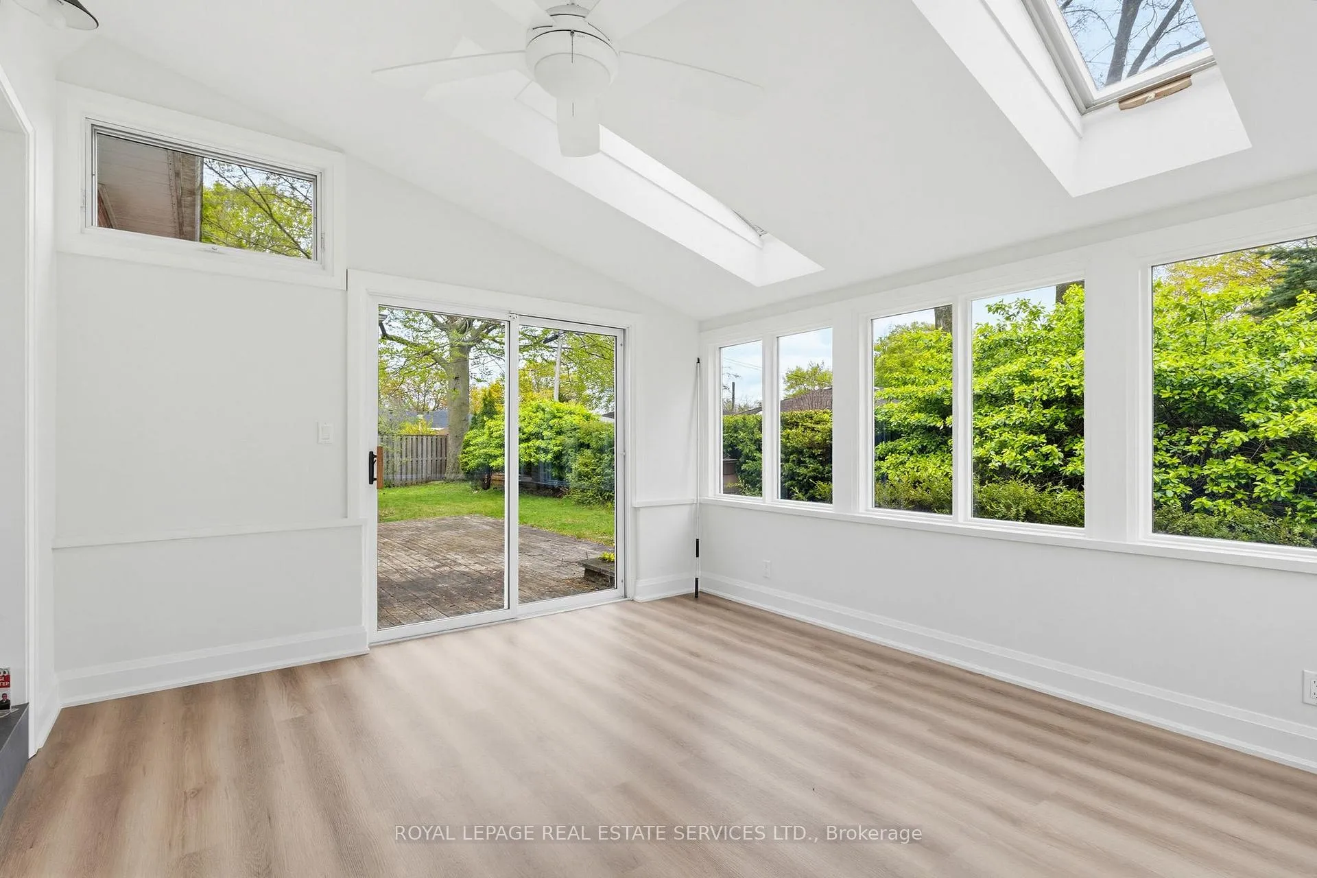 Photo 34 of 652 Hillcrest Drive, Burlington, Brant — HOMEH