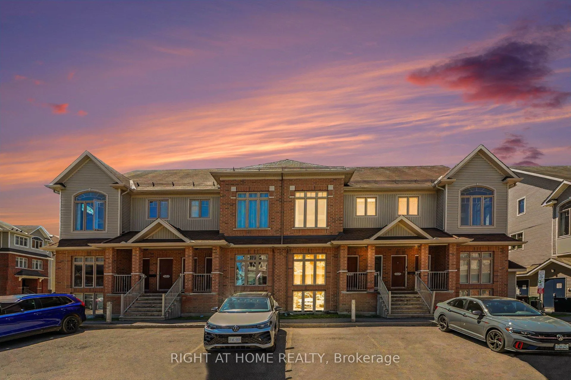 Photo 1 of Unit 7, 572 Reardon Private, Ottawa, Heron Gate/Industrial Park — HOMEH