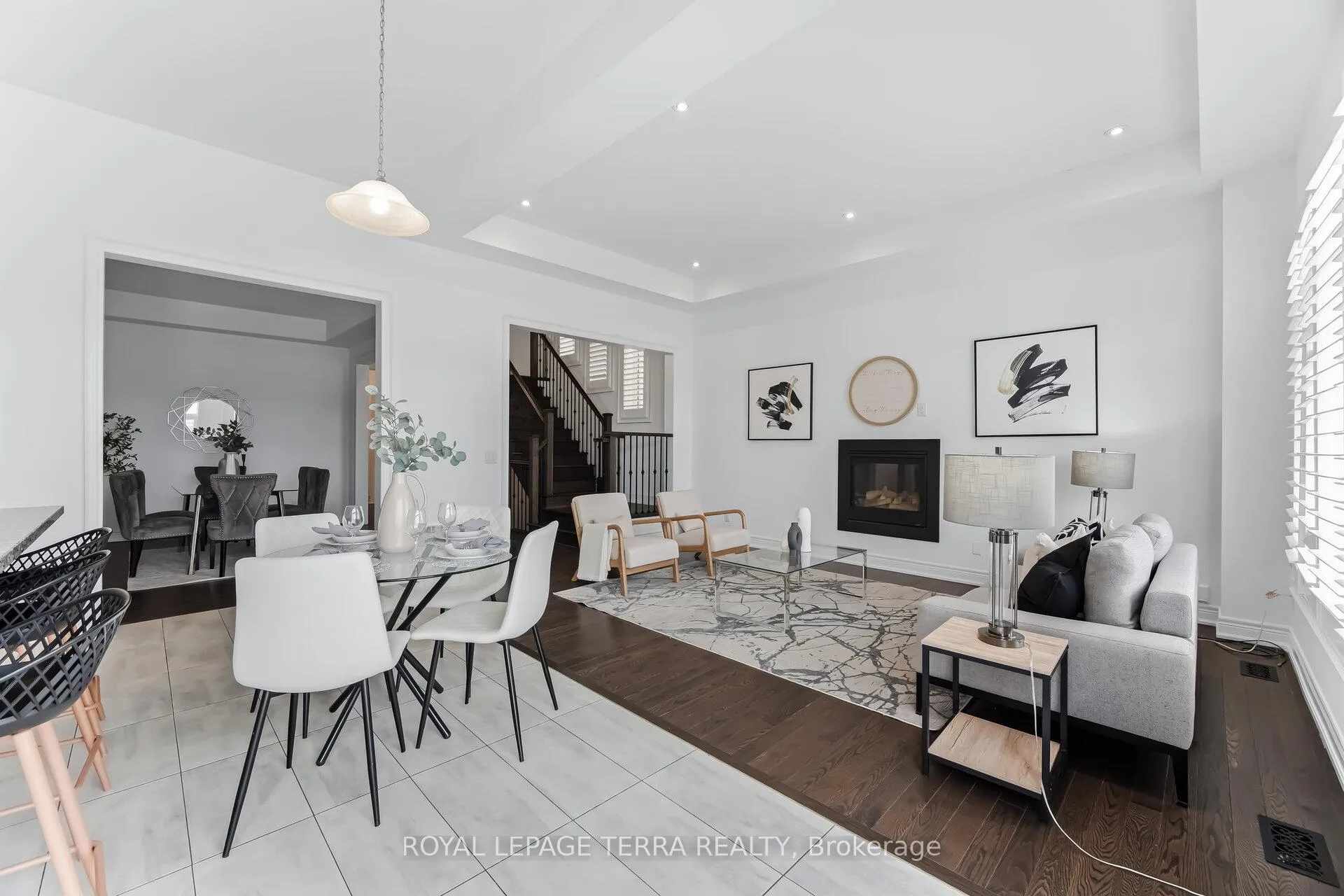 Photo 17 of 11 Lockton Street, Whitby, Williamsburg — HOMEH