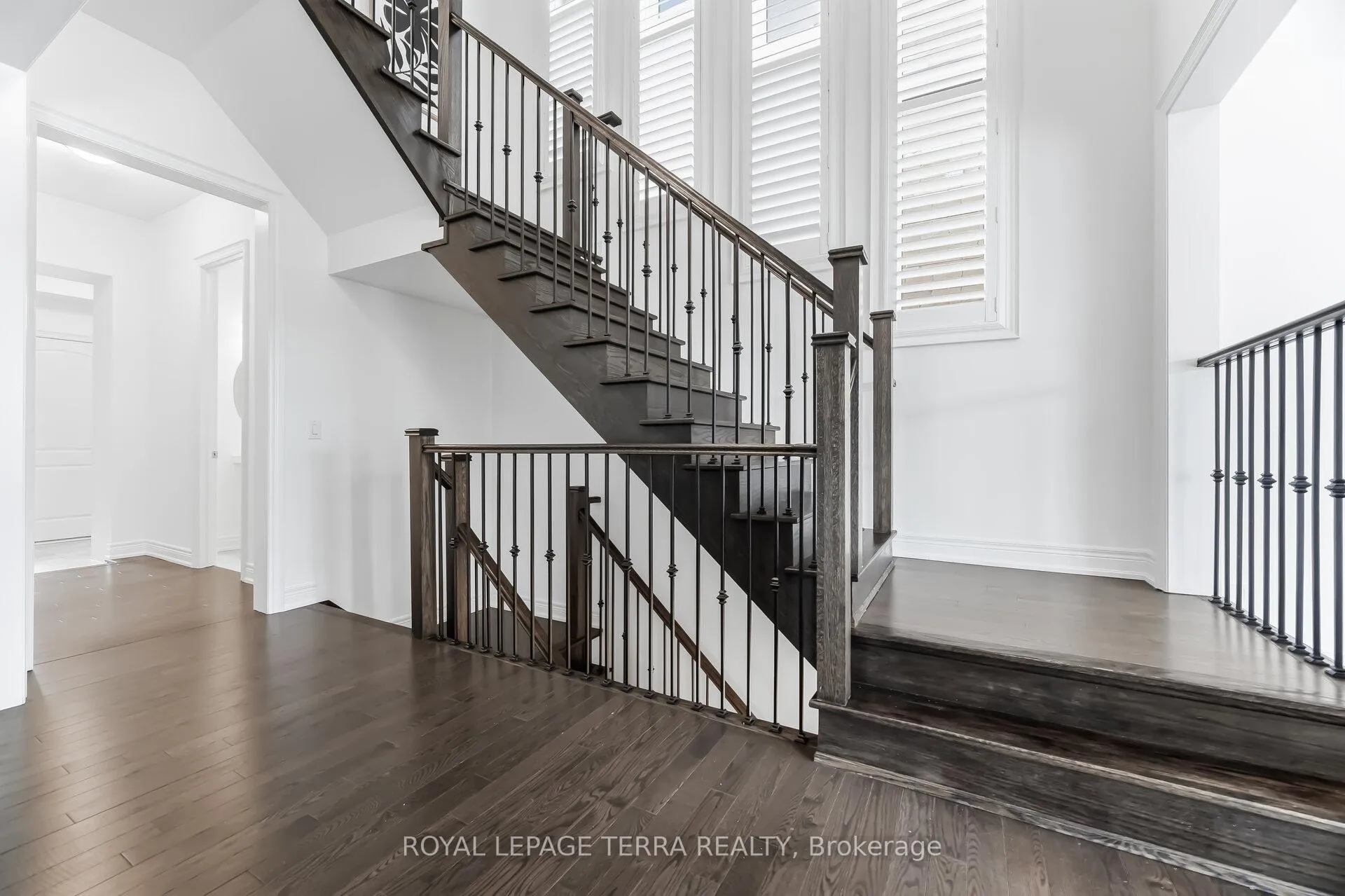 Photo 22 of 11 Lockton Street, Whitby, Williamsburg — HOMEH