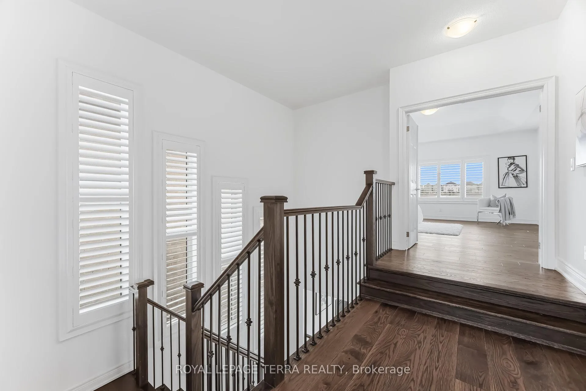 Photo 24 of 11 Lockton Street, Whitby, Williamsburg — HOMEH