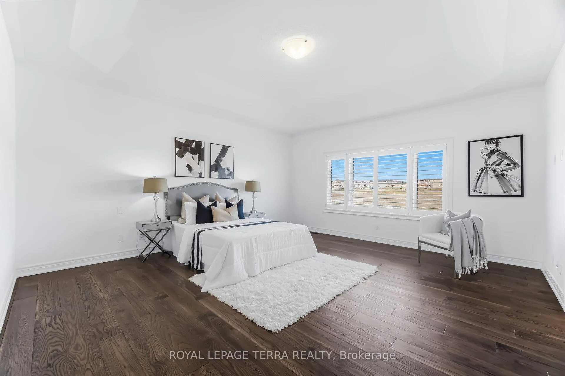 Photo 25 of 11 Lockton Street, Whitby, Williamsburg — HOMEH