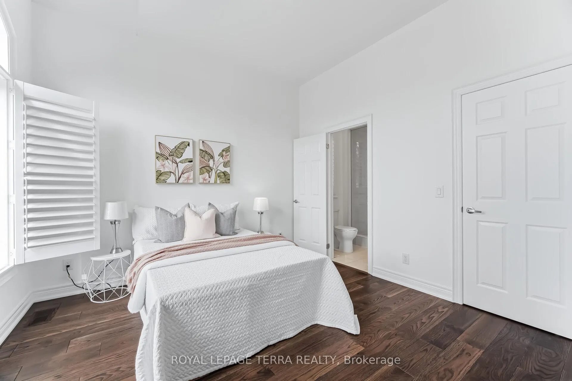 Photo 38 of 11 Lockton Street, Whitby, Williamsburg — HOMEH