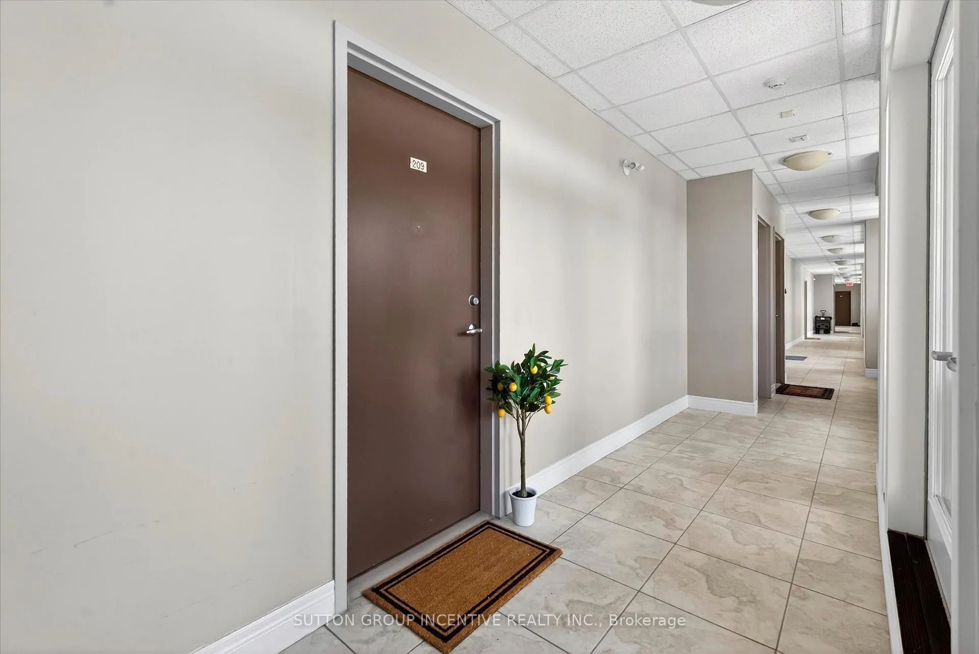 Photo 6 of Unit 209, 764 River Road E, Wasaga Beach — HOMEH