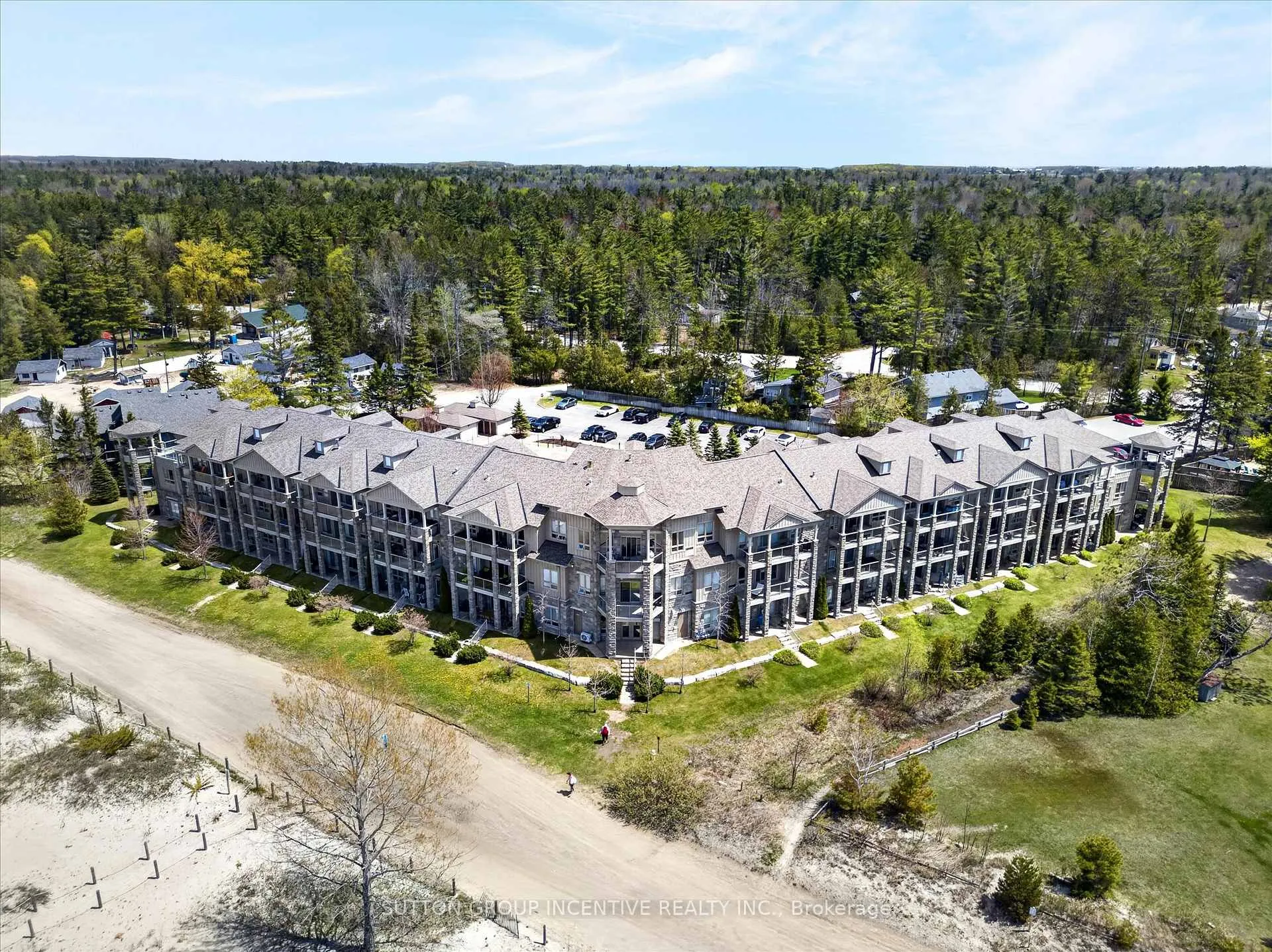 Photo 43 of Unit 209, 764 River Road E, Wasaga Beach — HOMEH