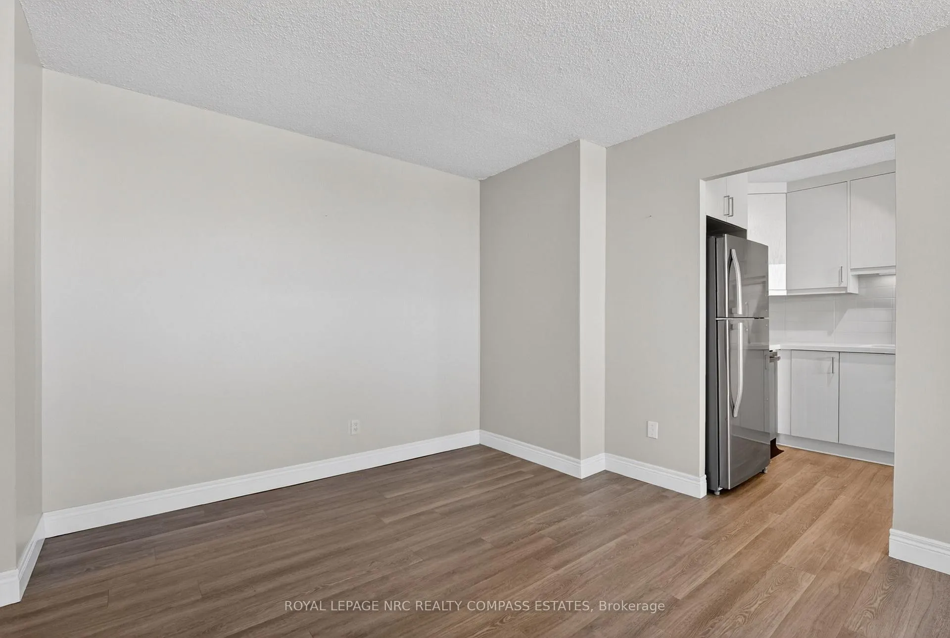 Photo 12 of Unit 407, 215 Glenridge Avenue, St. Catharines, Glendale/Glenridge — HOMEH