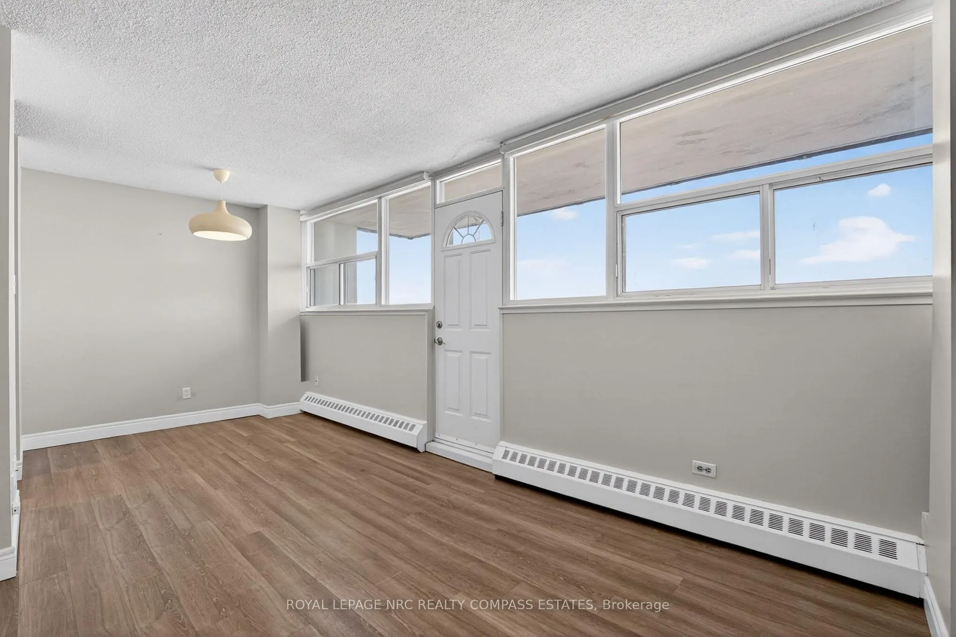 Photo 14 of Unit 407, 215 Glenridge Avenue, St. Catharines, Glendale/Glenridge — HOMEH