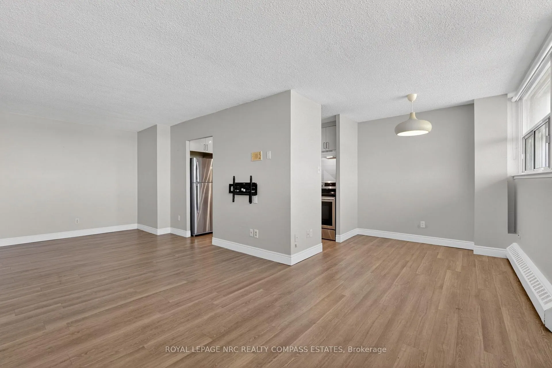 Photo 16 of Unit 407, 215 Glenridge Avenue, St. Catharines, Glendale/Glenridge — HOMEH