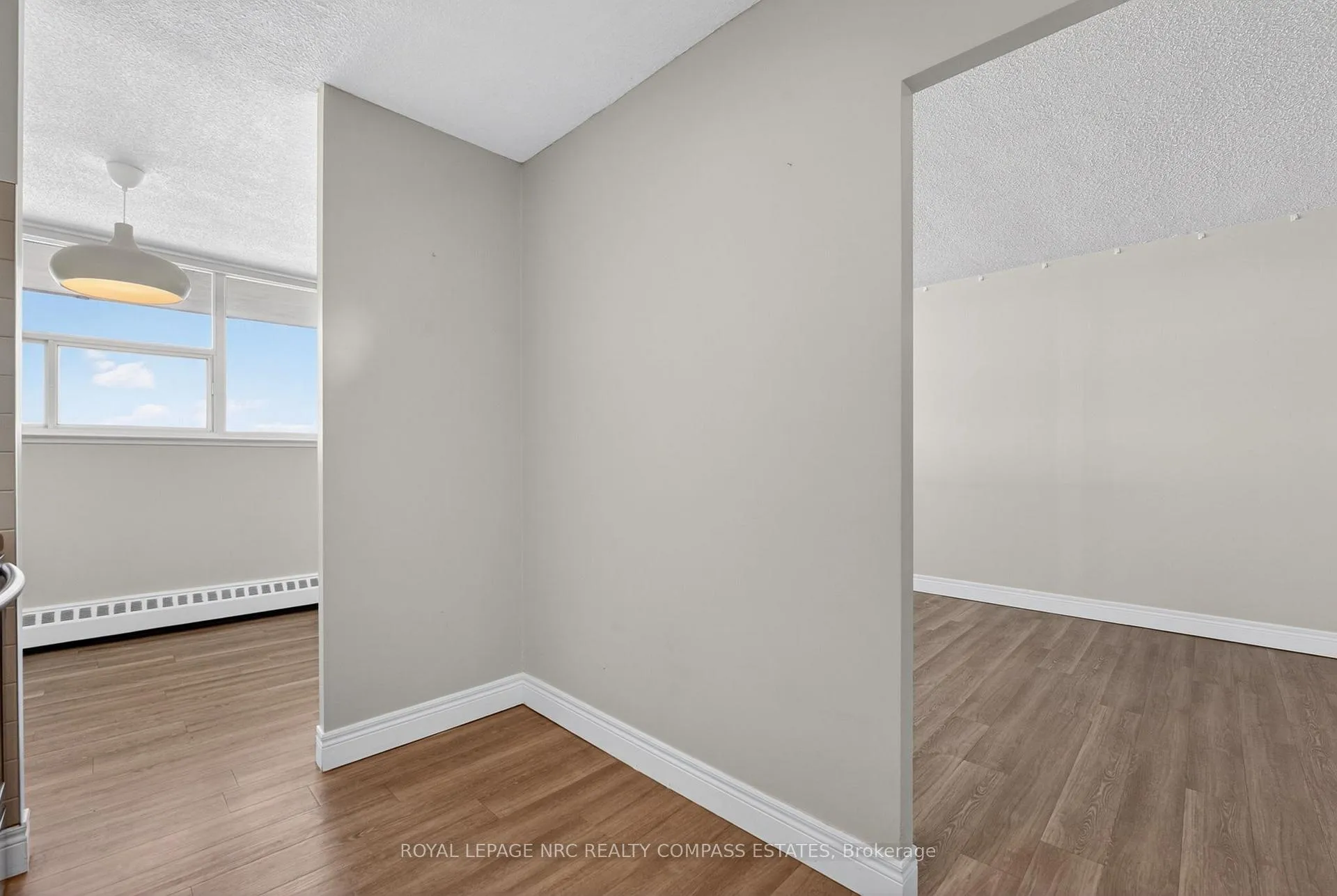 Photo 23 of Unit 407, 215 Glenridge Avenue, St. Catharines, Glendale/Glenridge — HOMEH