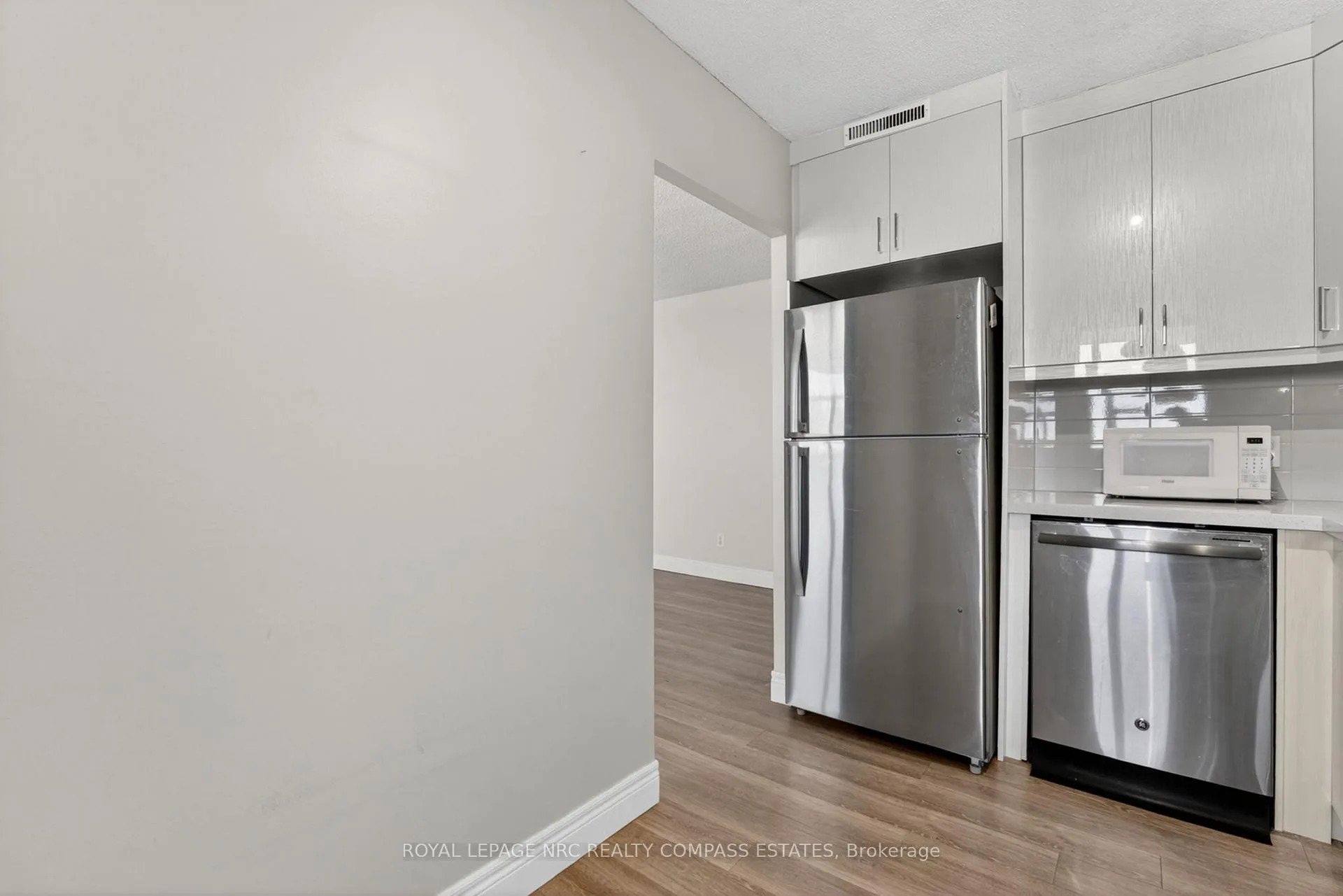 Photo 24 of Unit 407, 215 Glenridge Avenue, St. Catharines, Glendale/Glenridge — HOMEH